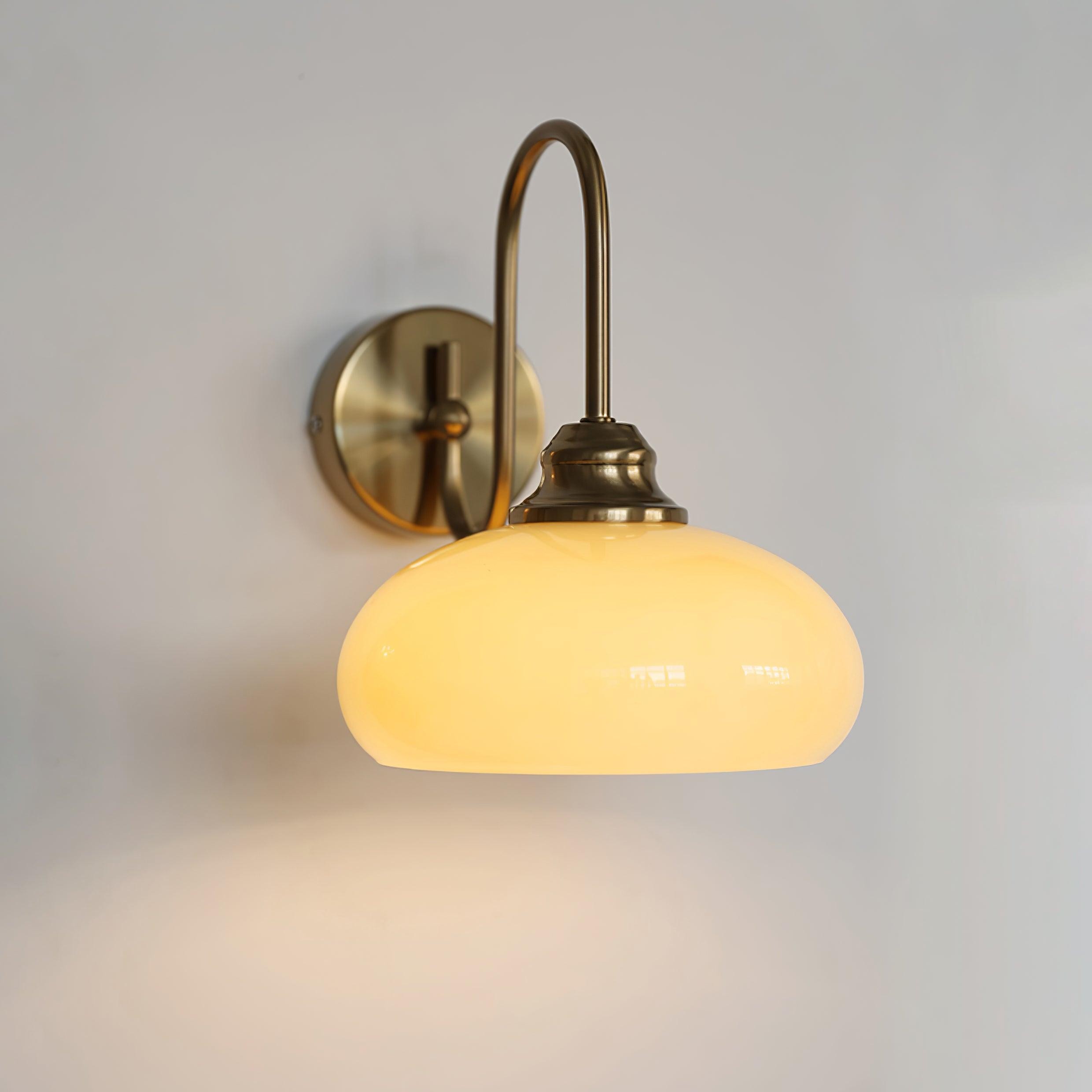 Bauhaus Wind Cream Glazen Kap Metalen Gebogen Paal Wandlamp HL958