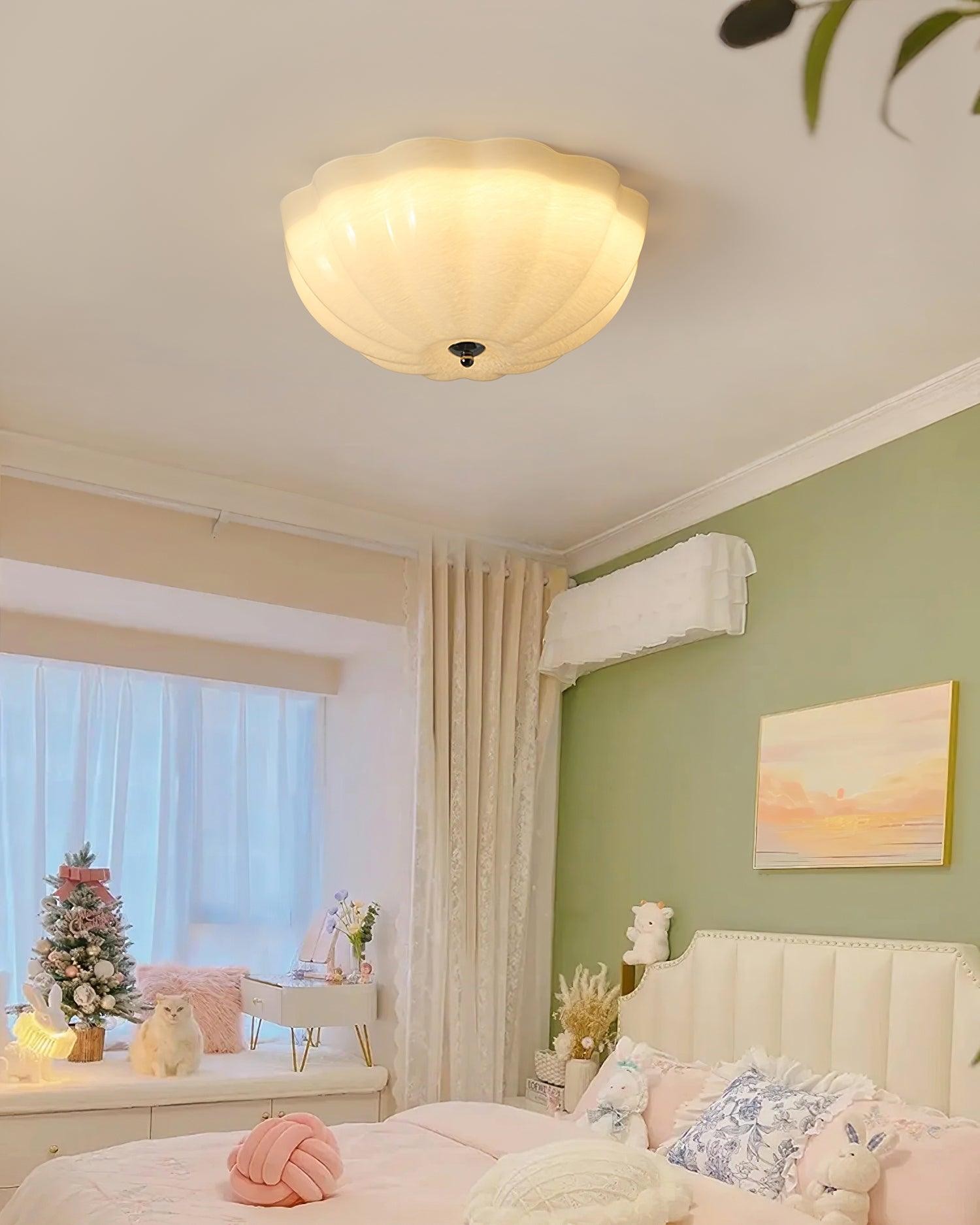 Geleivormige glazen plafondlamp HL556