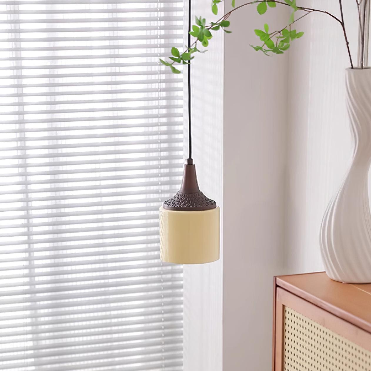 Moderne eenvoudige crèmekleurige gladde kleine hanglamp HL451