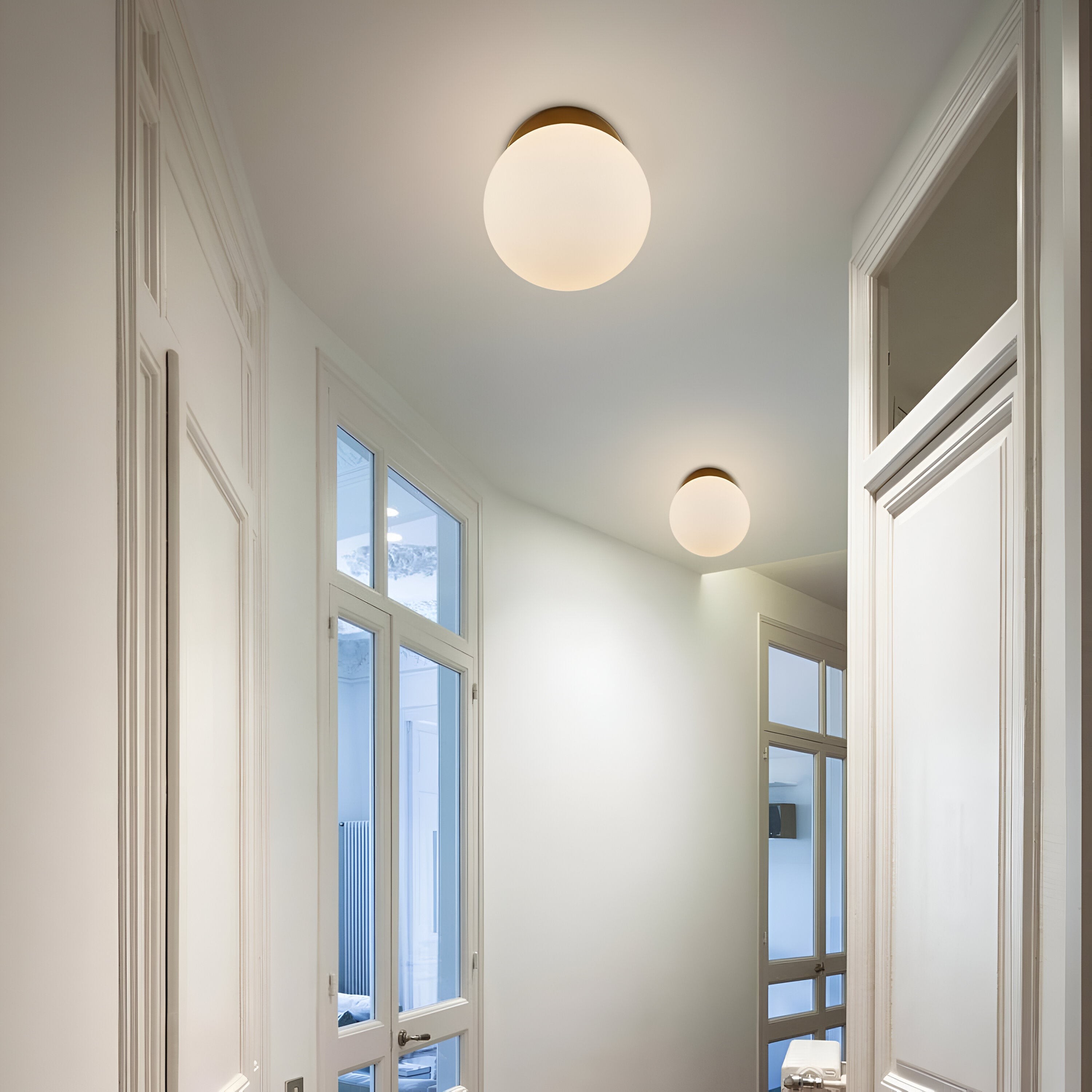 Arianne Nordic wandlamp met glazen kap HL3514