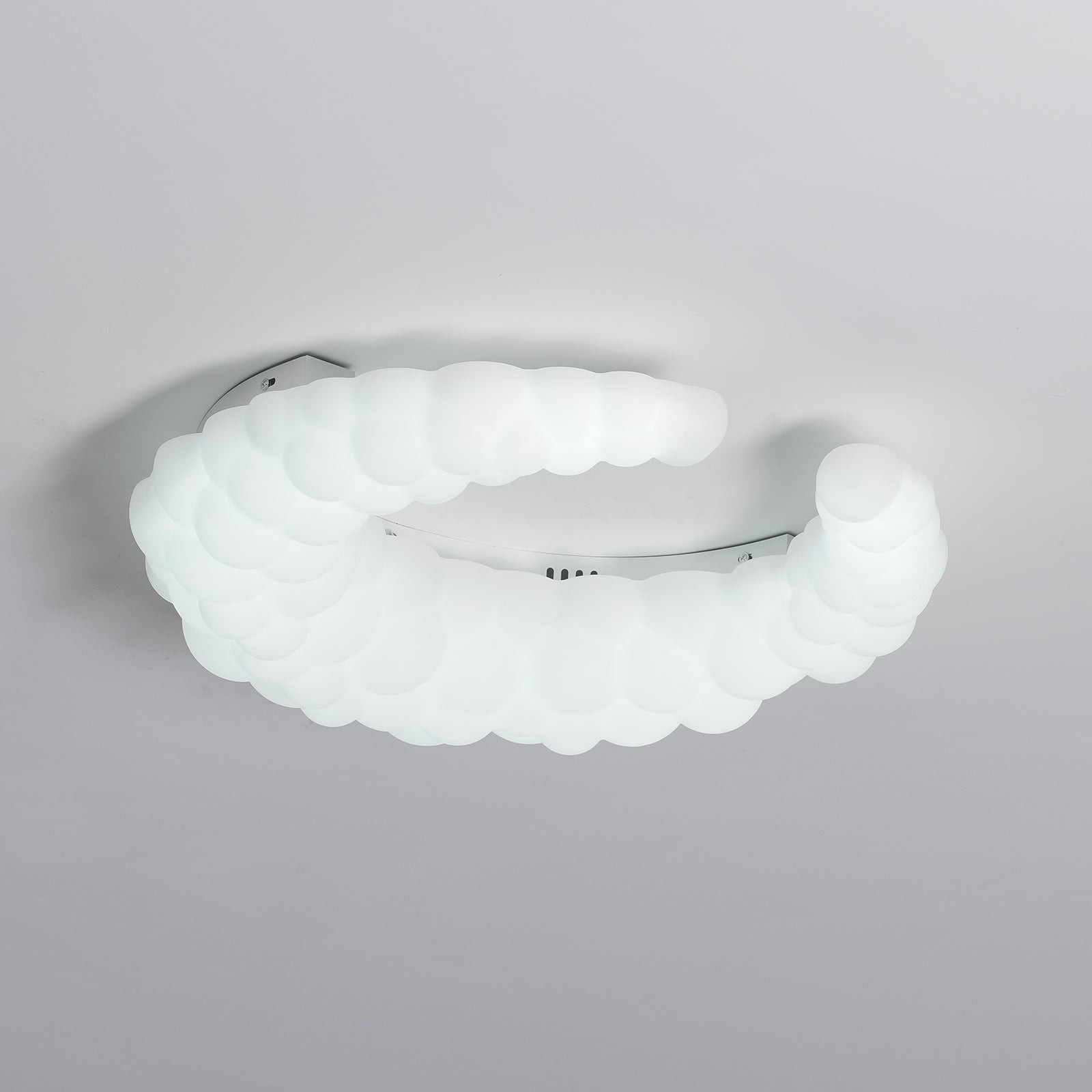 Crèmekleurige maanplafondlamp HL364