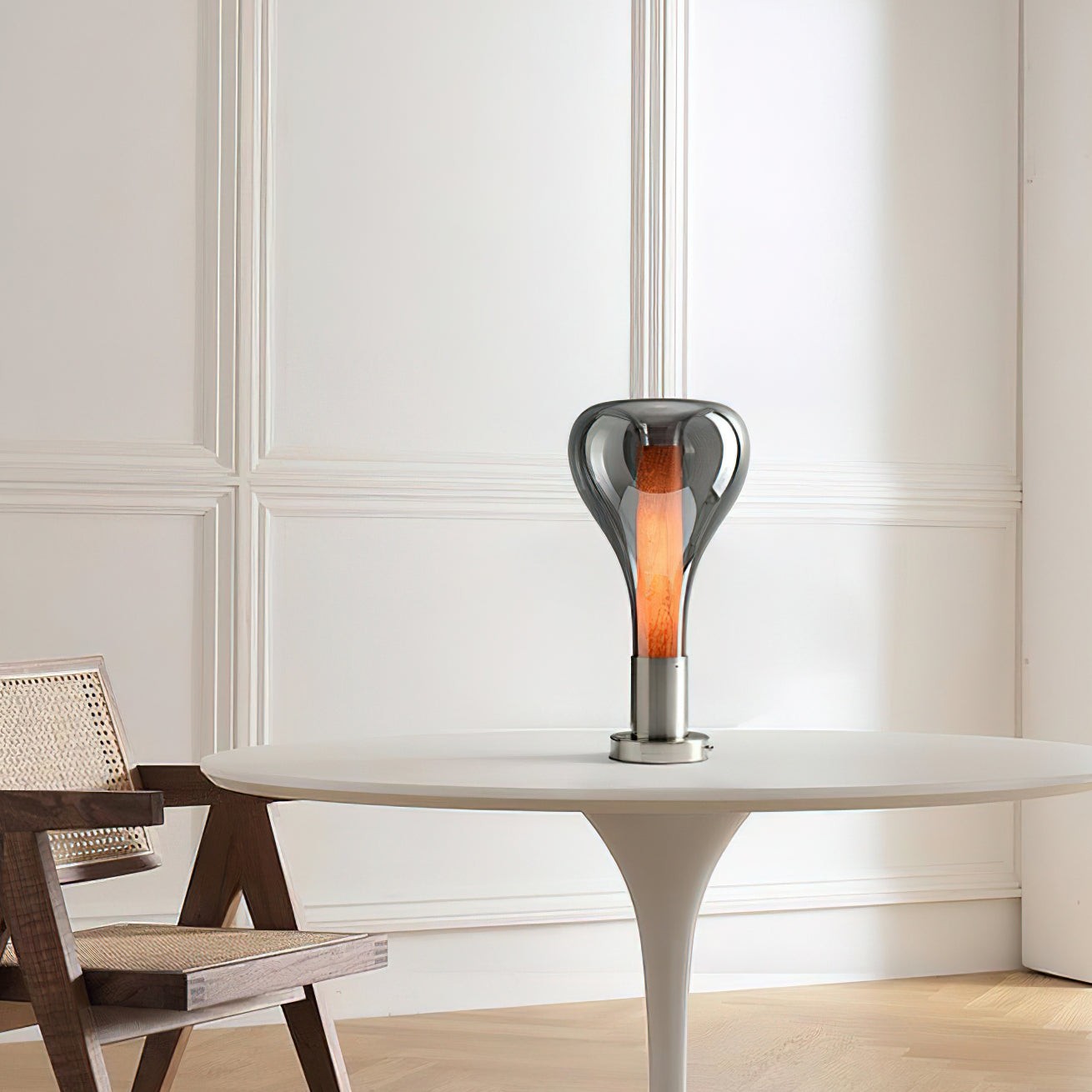 Beker tafellamp HL1170