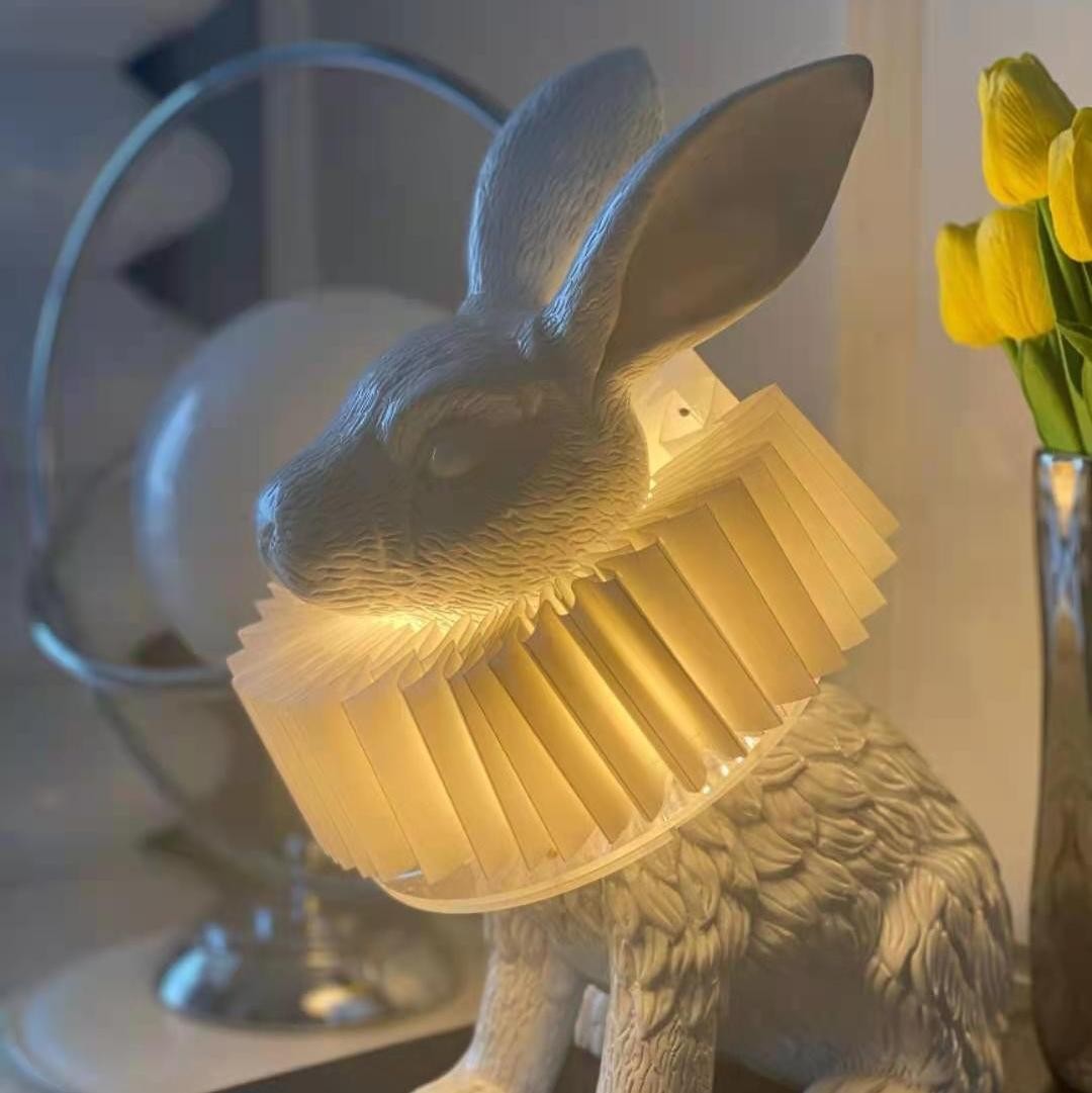 Moderne Witte Konijn Creatieve Hars Tafellamp