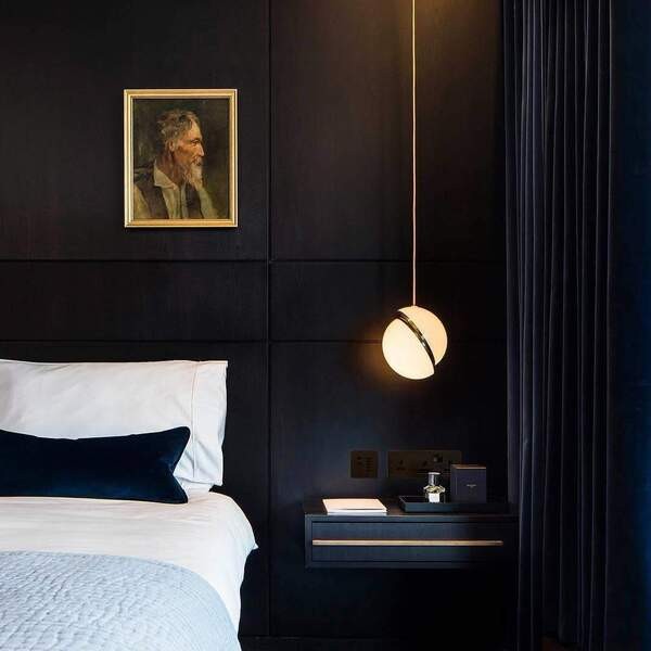 Crescent Opalen Bol Hanglamp