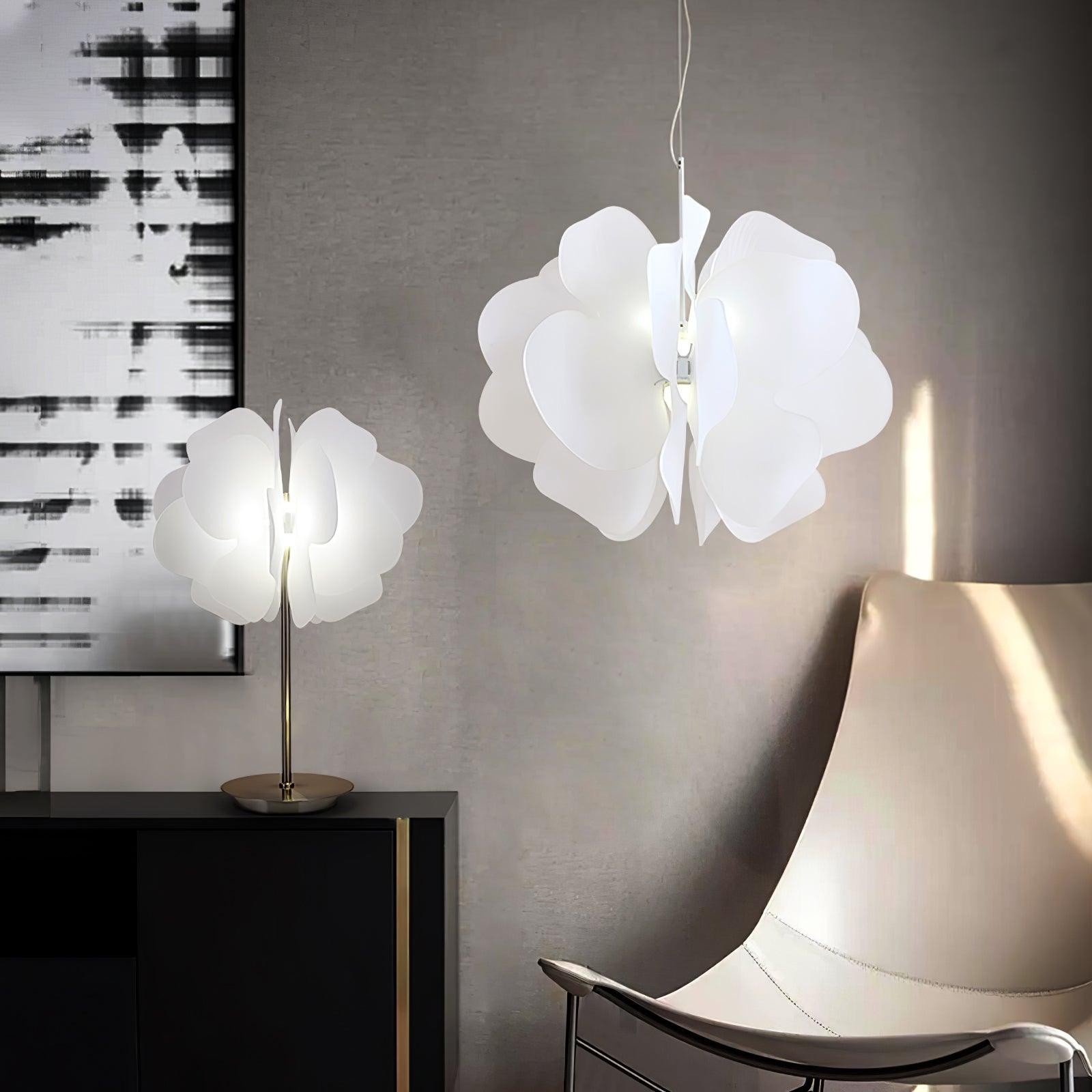 Moderne hanglamp met plastic bloemendesign HL673