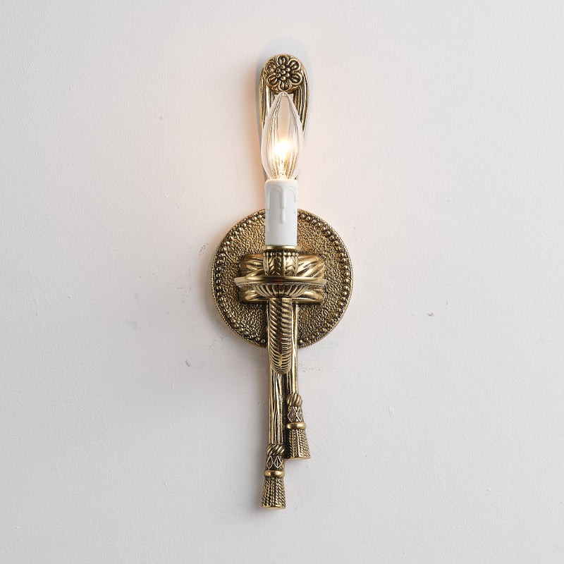 Wandlamp van gegoten messing HL3137