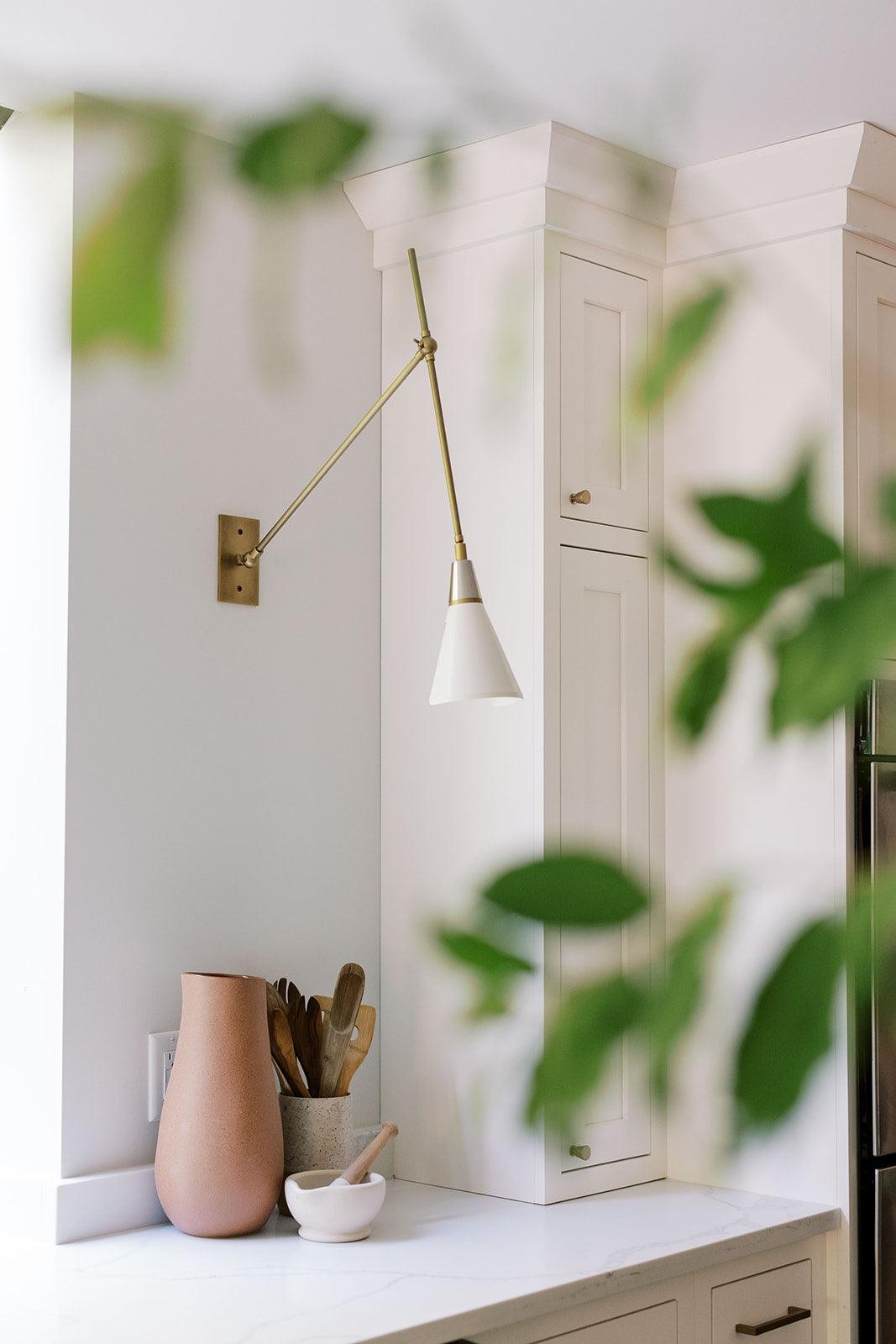 Vintage metalen verstelbare wandlamp met zwenkarm HL966