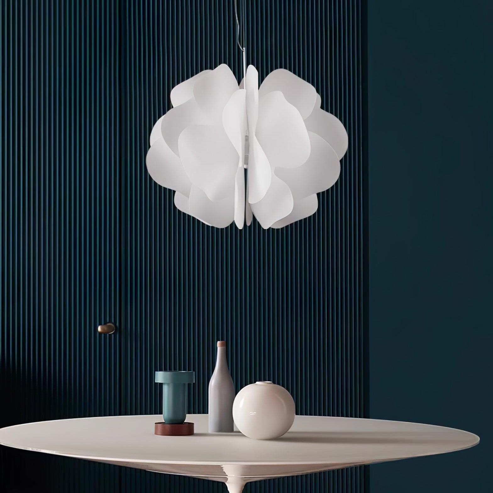 Moderne hanglamp met plastic bloemendesign HL673