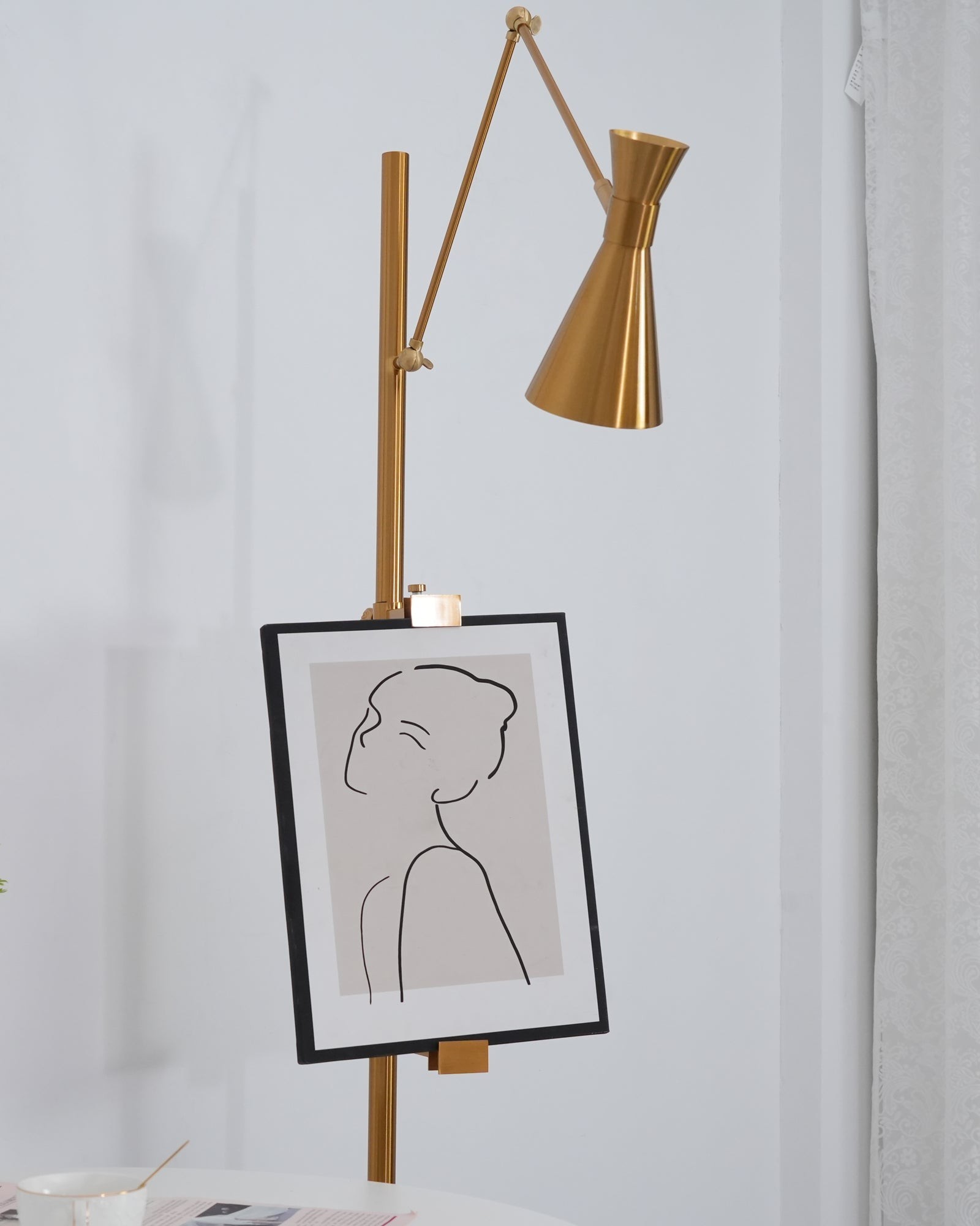 Met frameondersteuning staande lamp HL1201