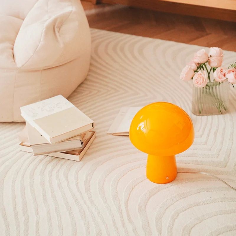 Deense Bauhaus glazen paddestoel tafellamp HL187