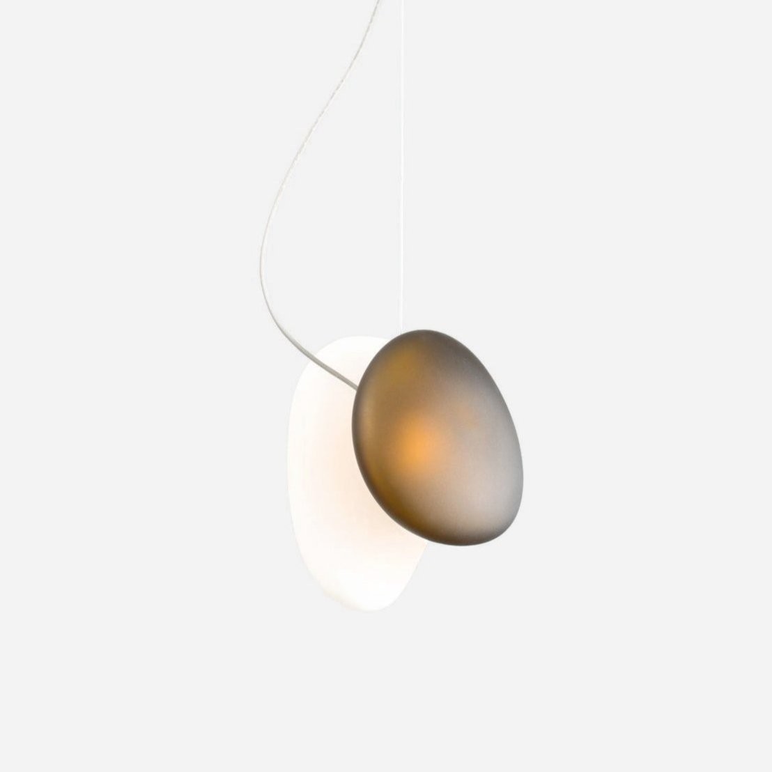 Doorschijnende hanglamp van matglas HL867
