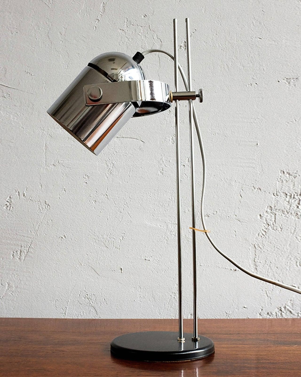 Verstelbare bureaulamp HL2923