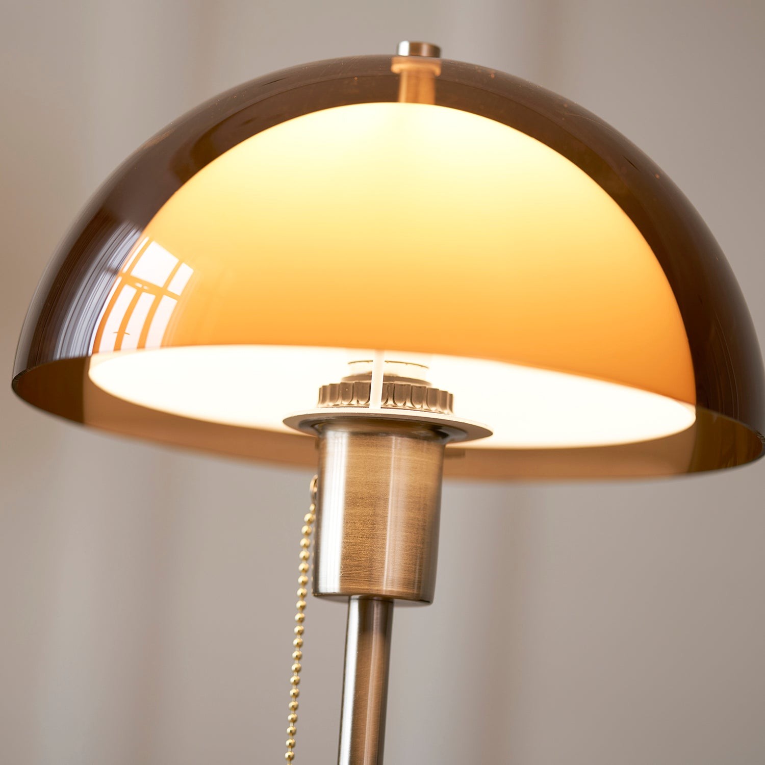 Domera tafellamp HL2724