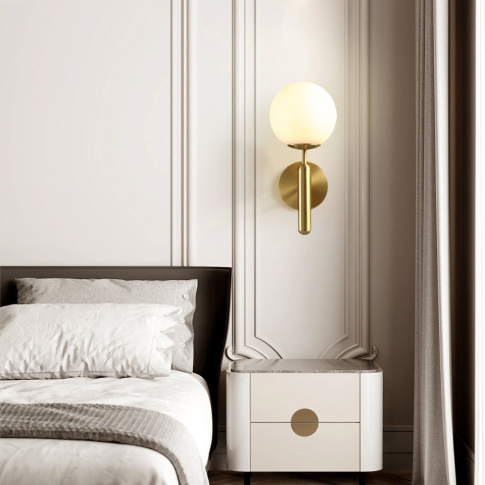 Moderne metalen wandlamp met melkachtige gloed HL3344