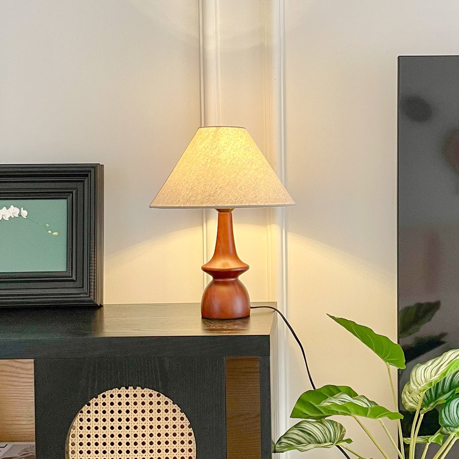 Olivia Vintage Massief Houten Tafellamp HL1259