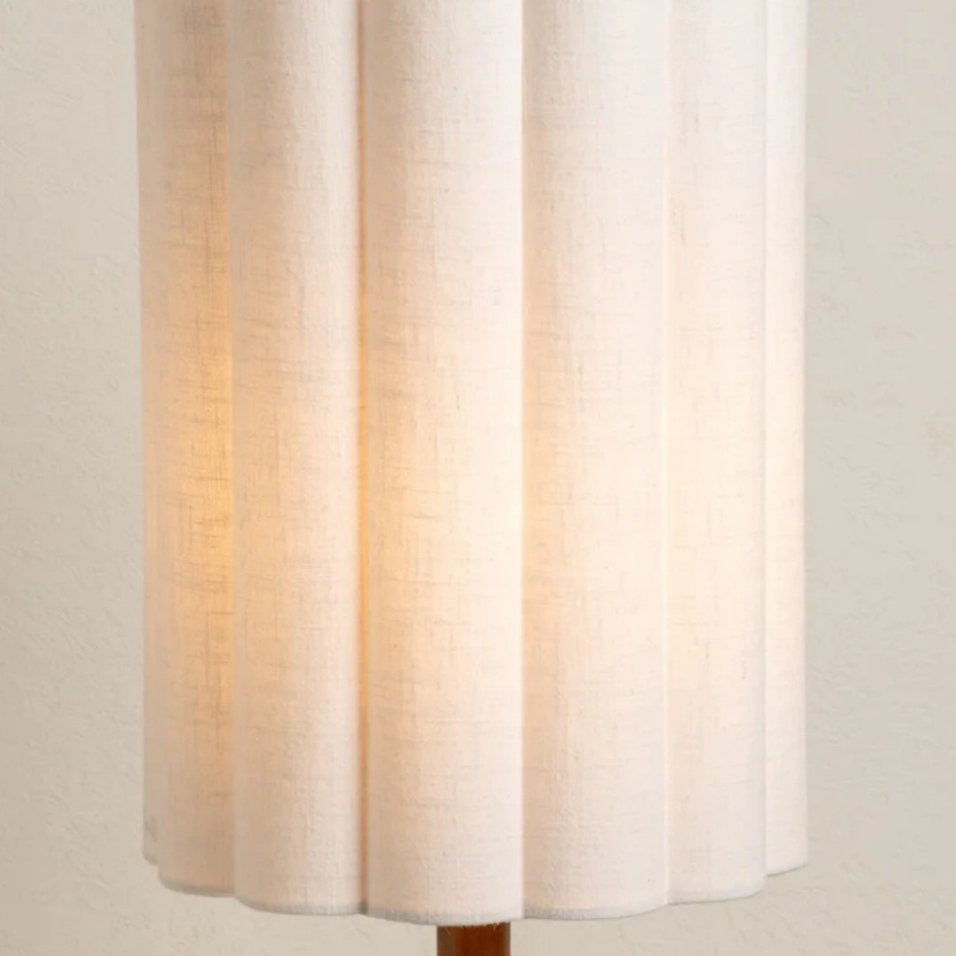 Linbron moderne tafellamp met stoffen kap en houten voet - Zachte sfeerverlichting voor slaapkamer of woonkamer HL1910