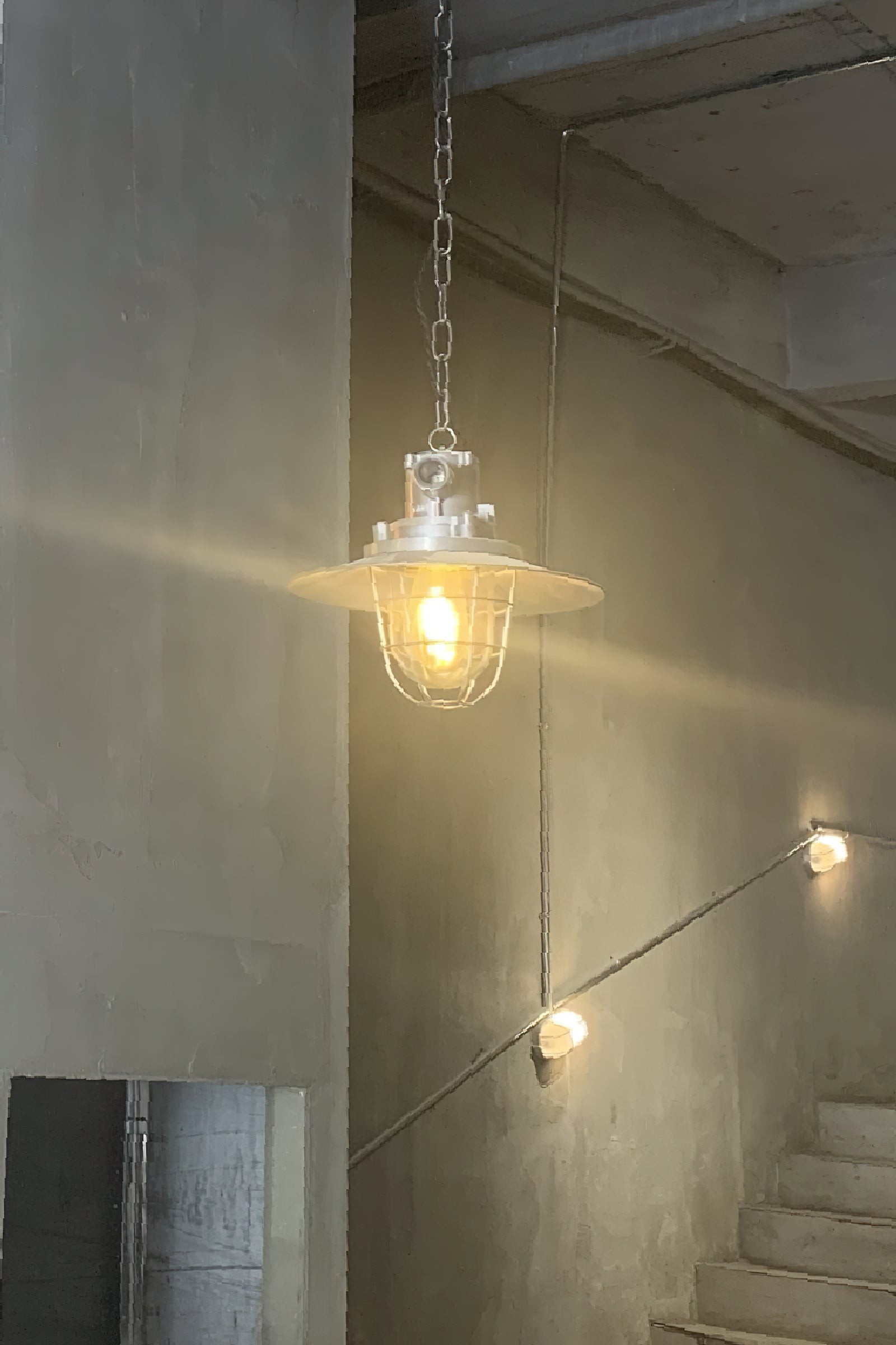 Wandlamp met kooiconstructie HL3182