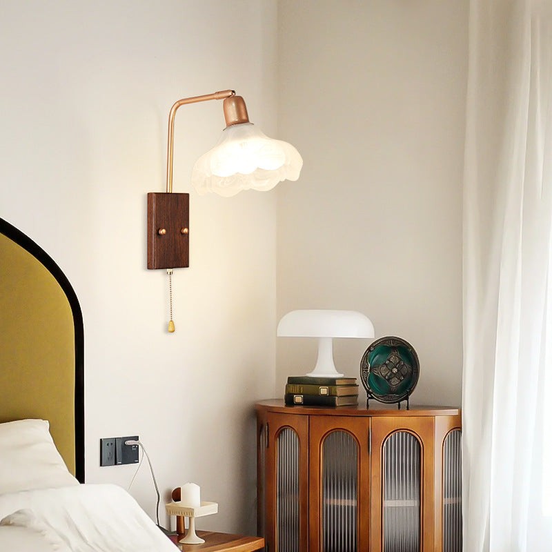 Franse ijzeren glazen bloemenwandlamp met zwenkarm en rits HL1087