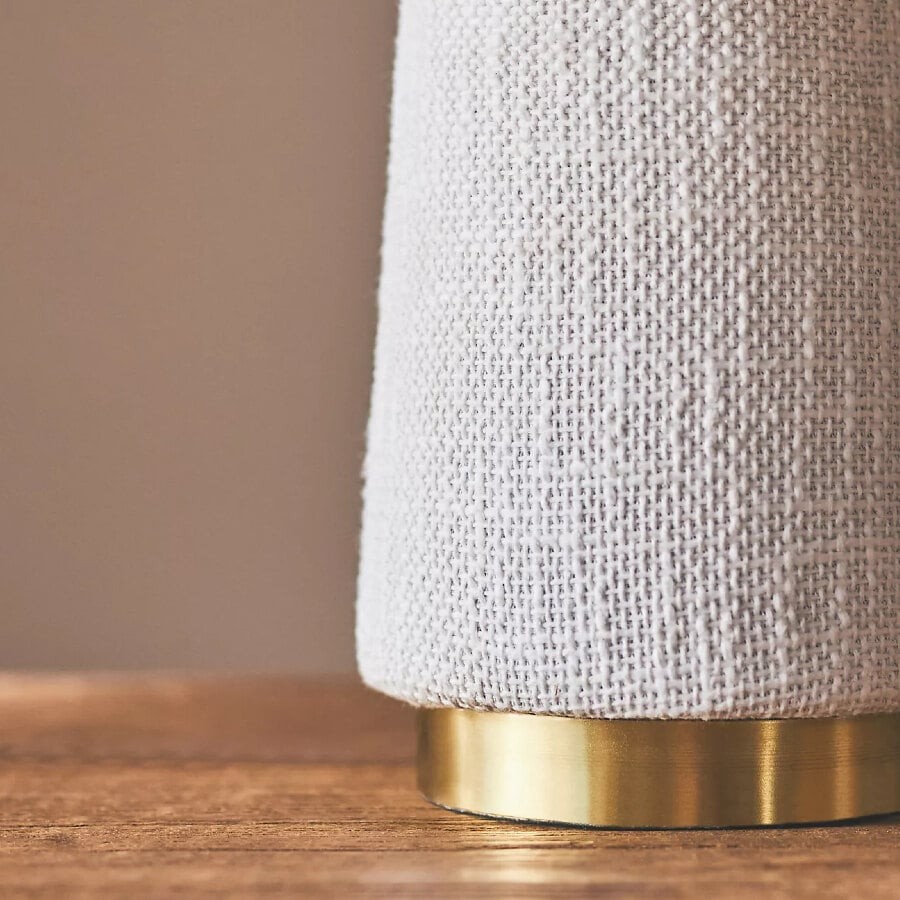 Ceruna Tafellamp met kegelvormige kap - Elegante stoffen kap voor woonkamer en hal HL1899