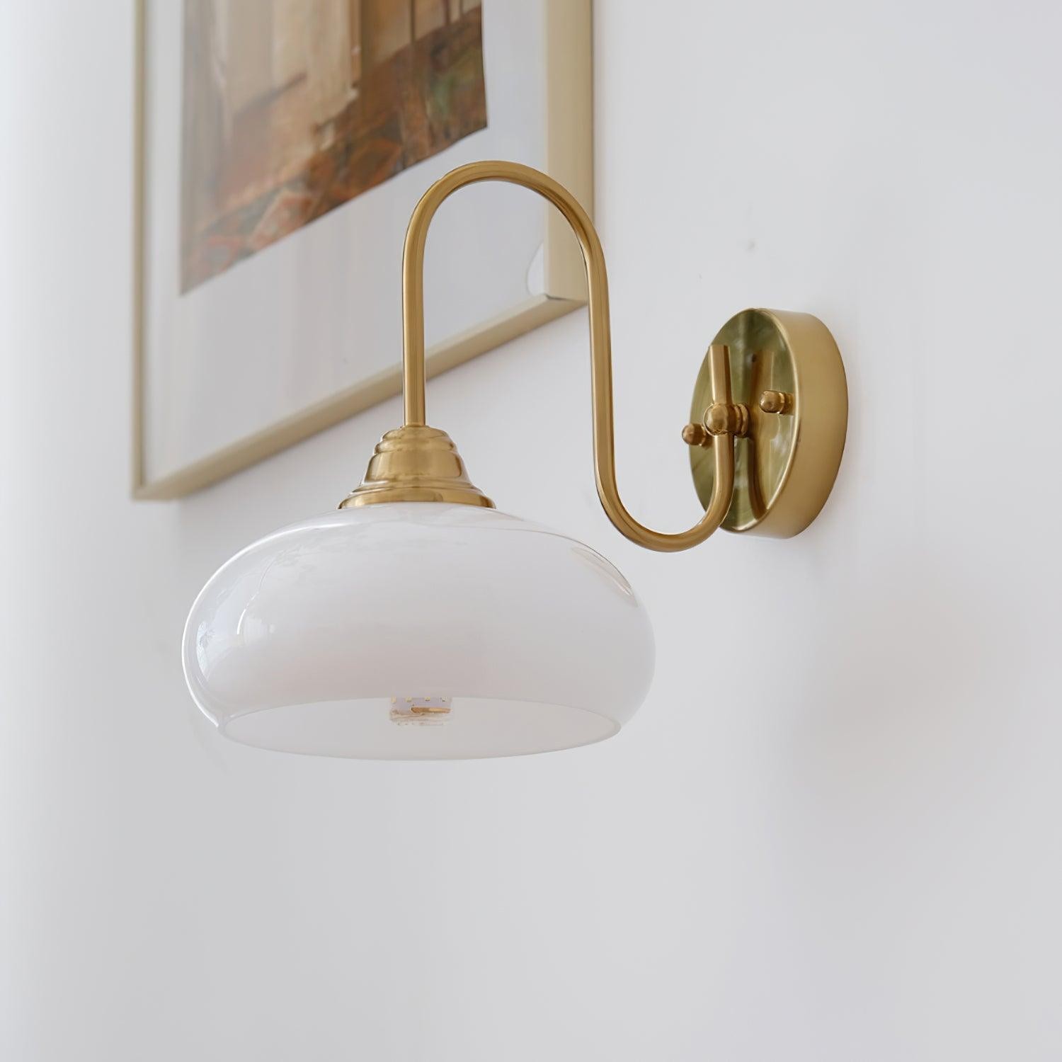 Bauhaus Wind Cream Glazen Kap Metalen Gebogen Paal Wandlamp HL958