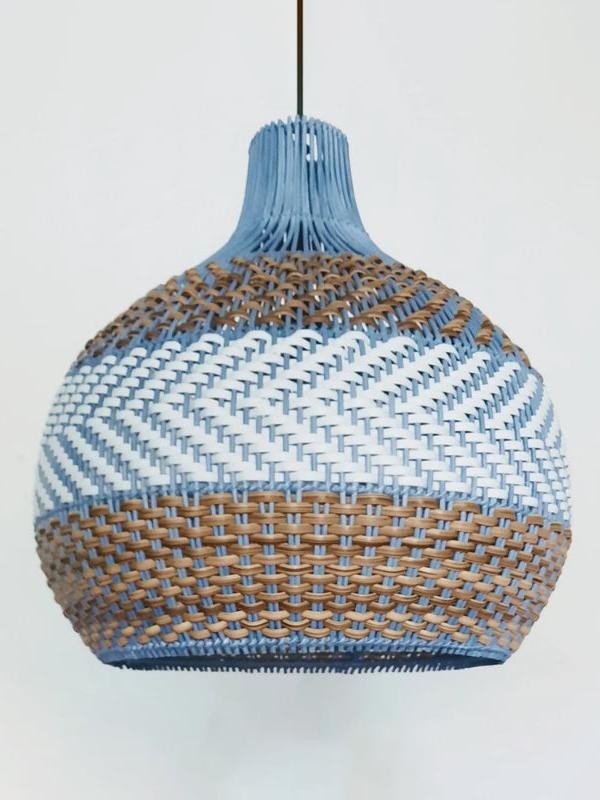 Handgeweven blauwe rotan hanglamp HL1399