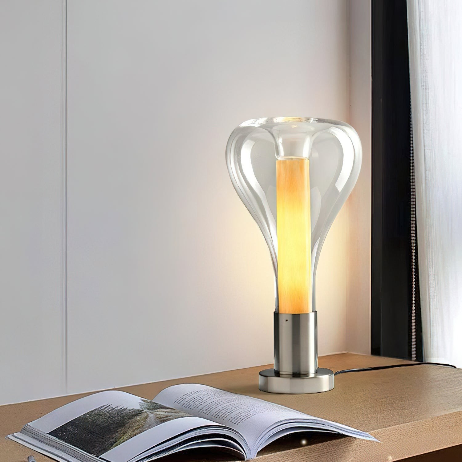Beker tafellamp HL1170