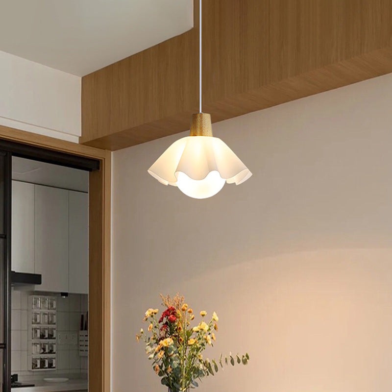 Houten hanglamp met bloemen in Scandinavische stijl HL1246