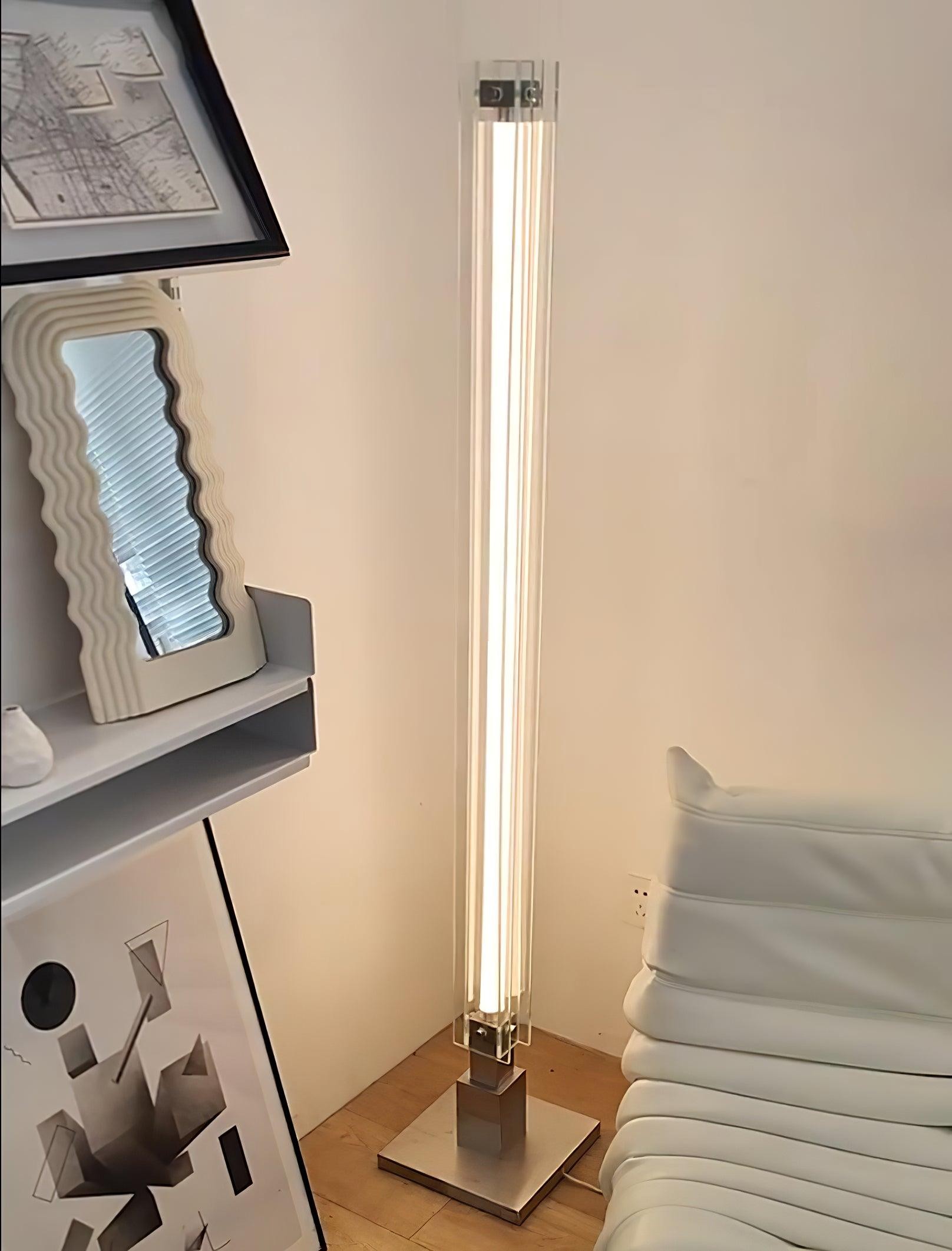 Minimalistische glazen vloerlamp in industriële stijl HL968