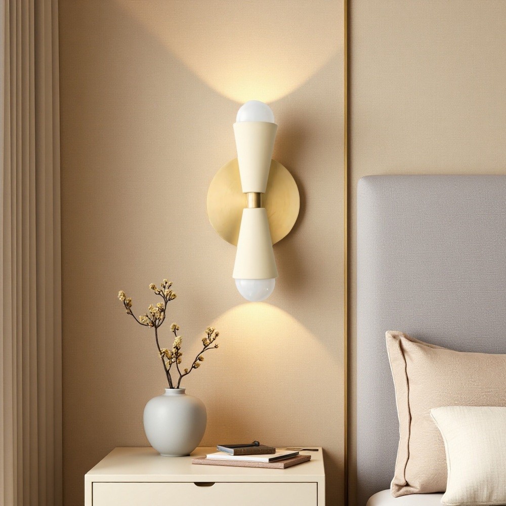 Rustieke messing wandlamp - kegelvormige striklamp voor boerderij HL1093