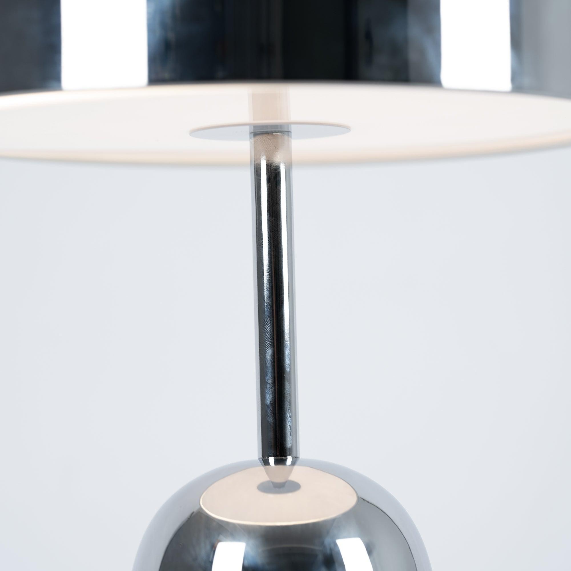 Bell Tafellamp HL1395
