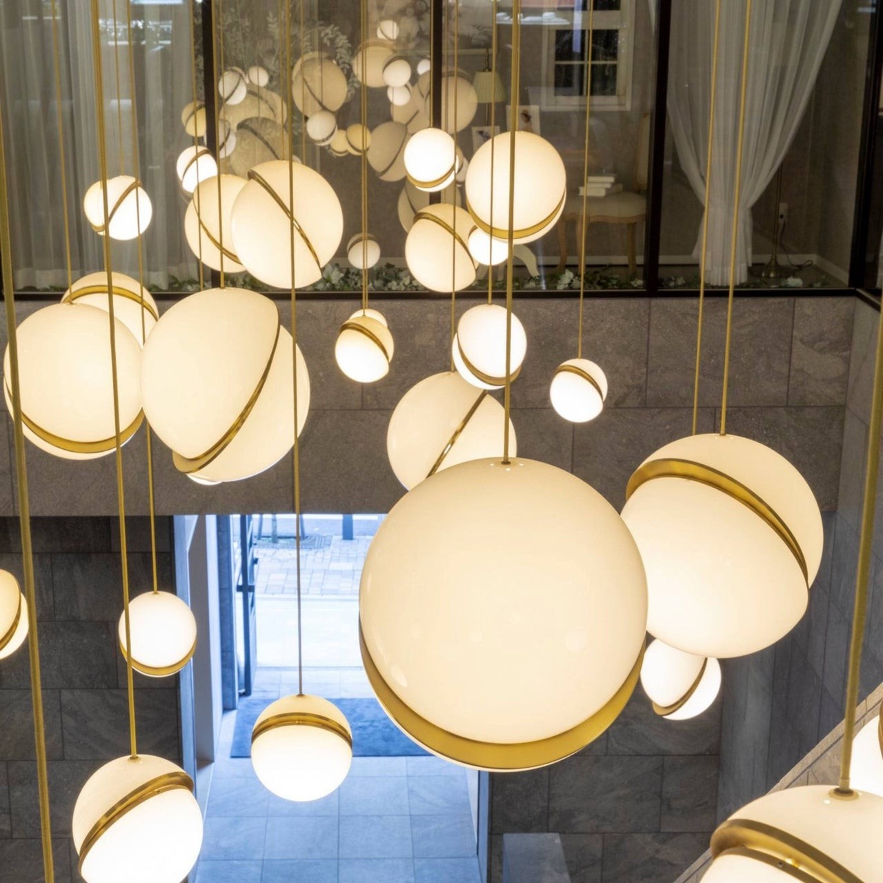 Crescent Opalen Bol Hanglamp