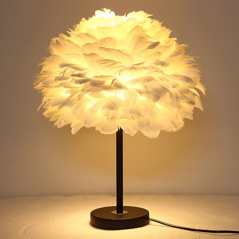 Moderne pluizige Feather tafellamp voor slaapkamer HL09