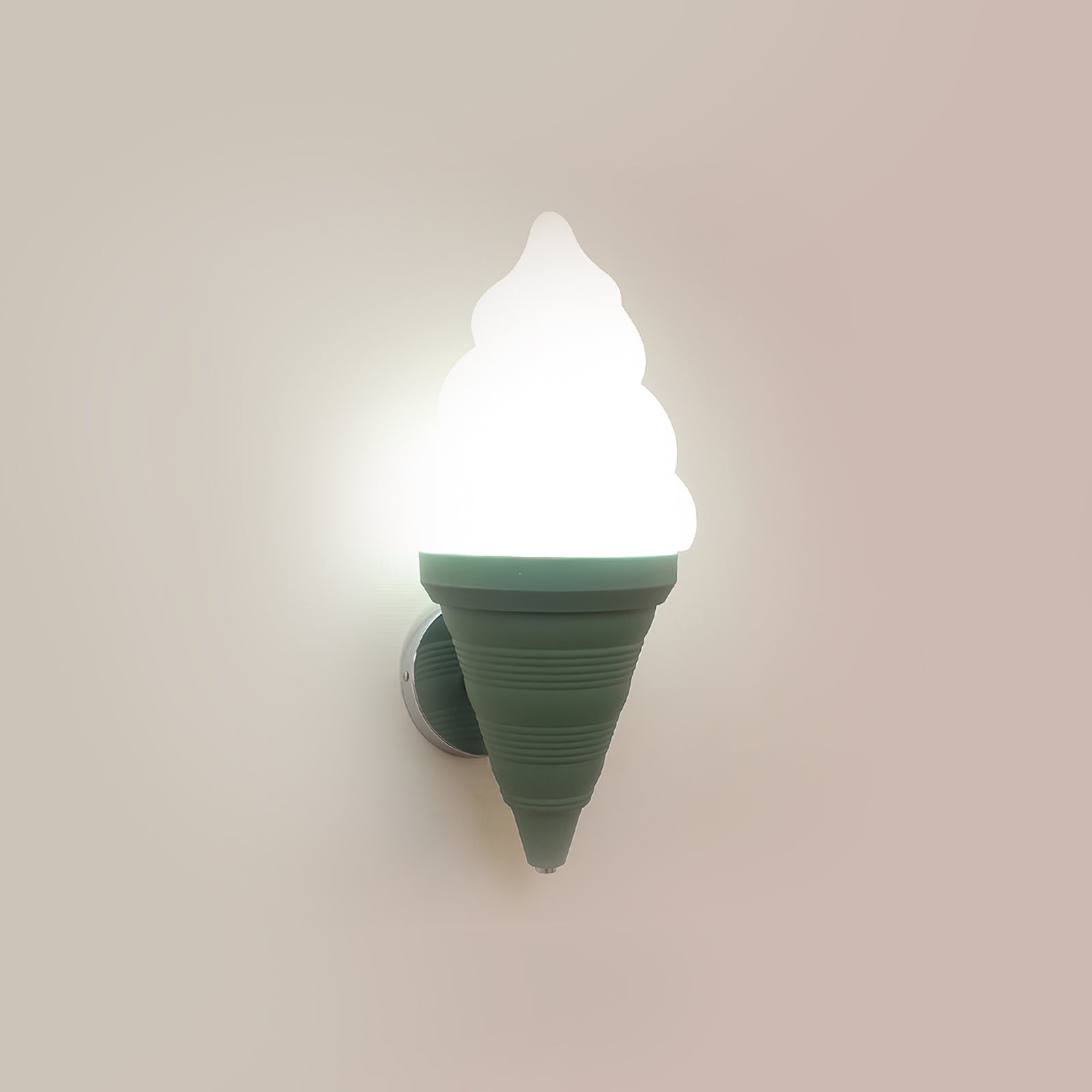 Eenvoudige ijsjeswandlamp HL1186