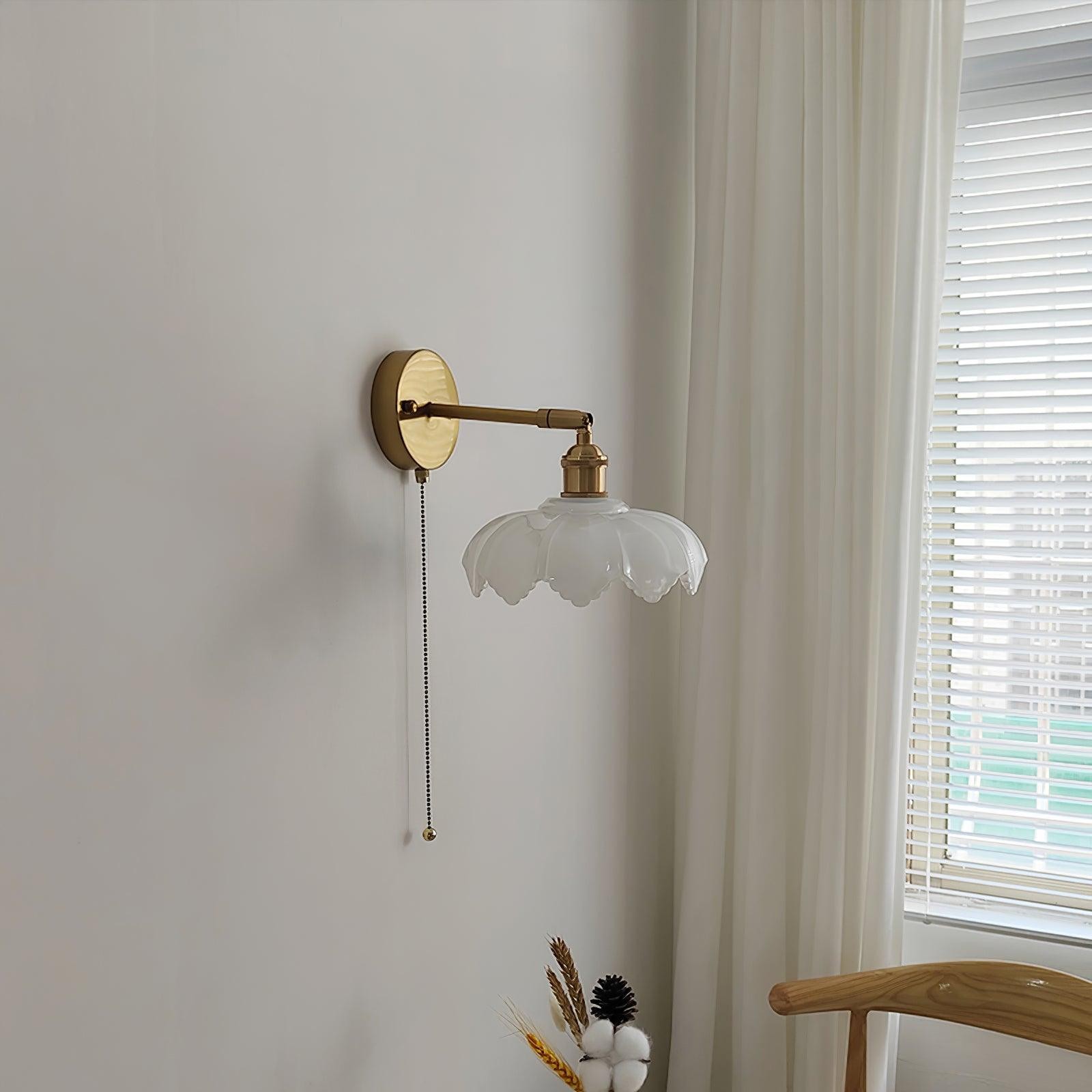 Lotus Draaibare Wandlamp HL611