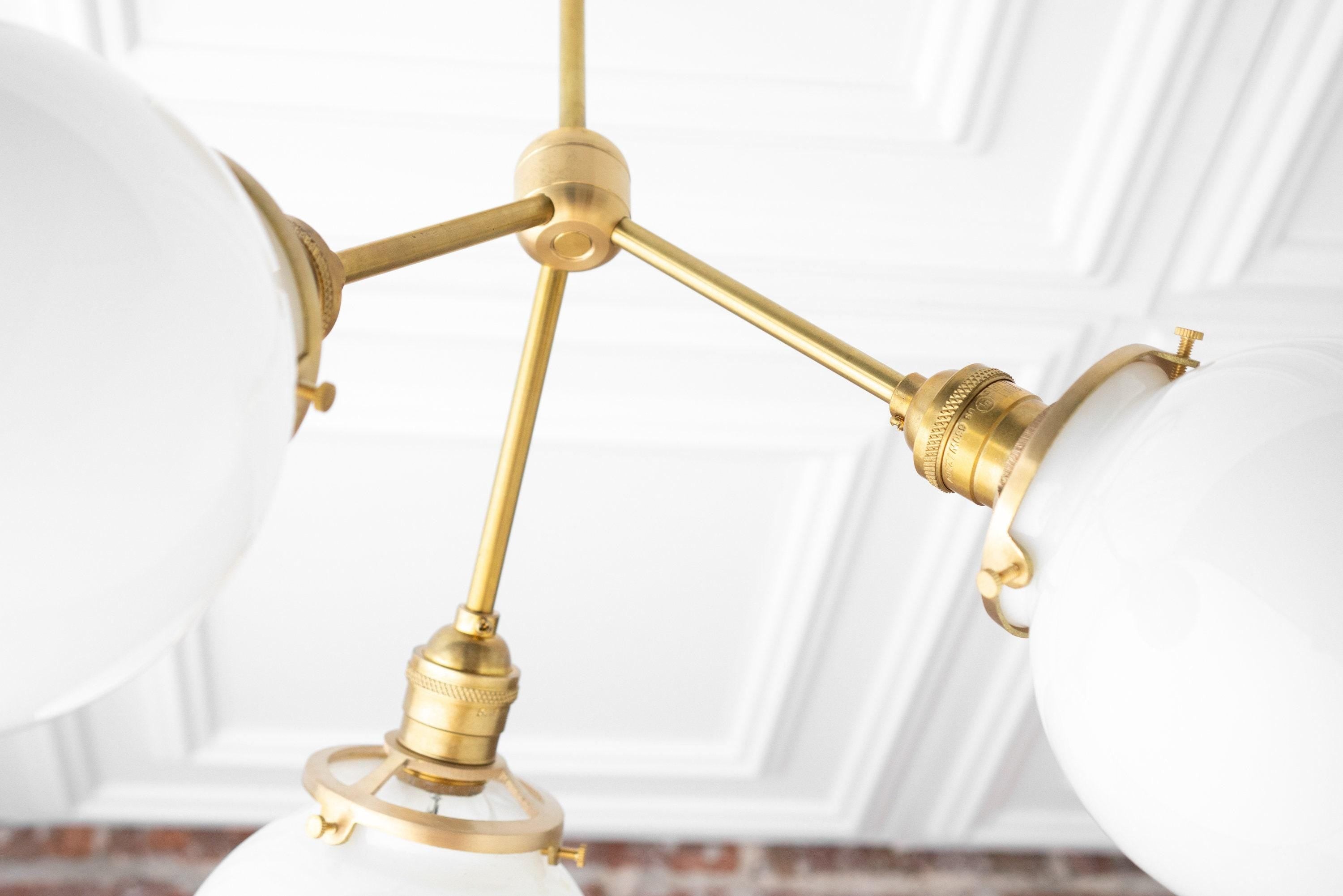 Glorica Glazen Kroonluchter - Messing Bolvormige Plafondlamp met Opaal Kap HL1692