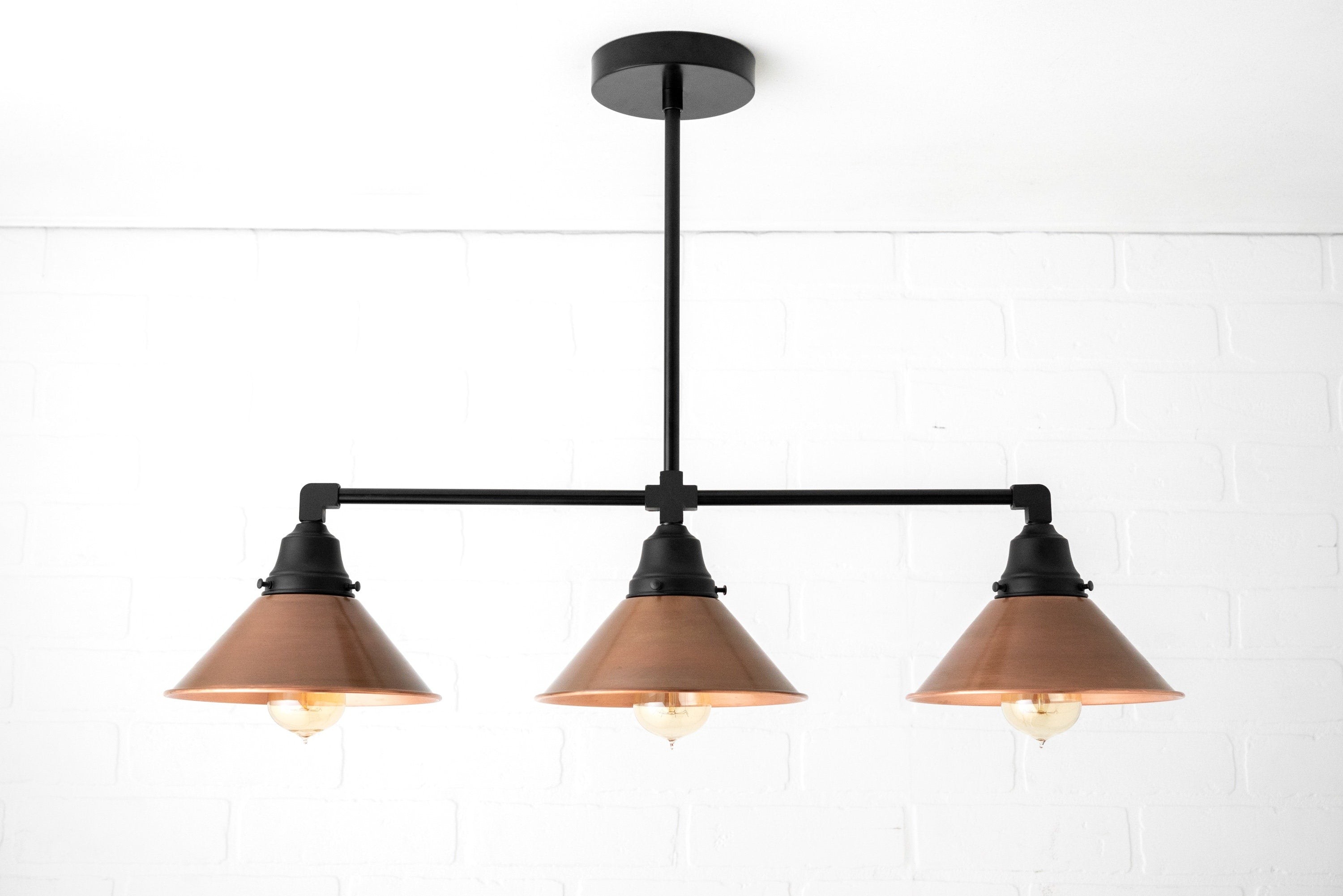 Conique metalen handverouderde koperen kroonluchter - 3-lichts industriële hanglamp - Island Lighting HL1751