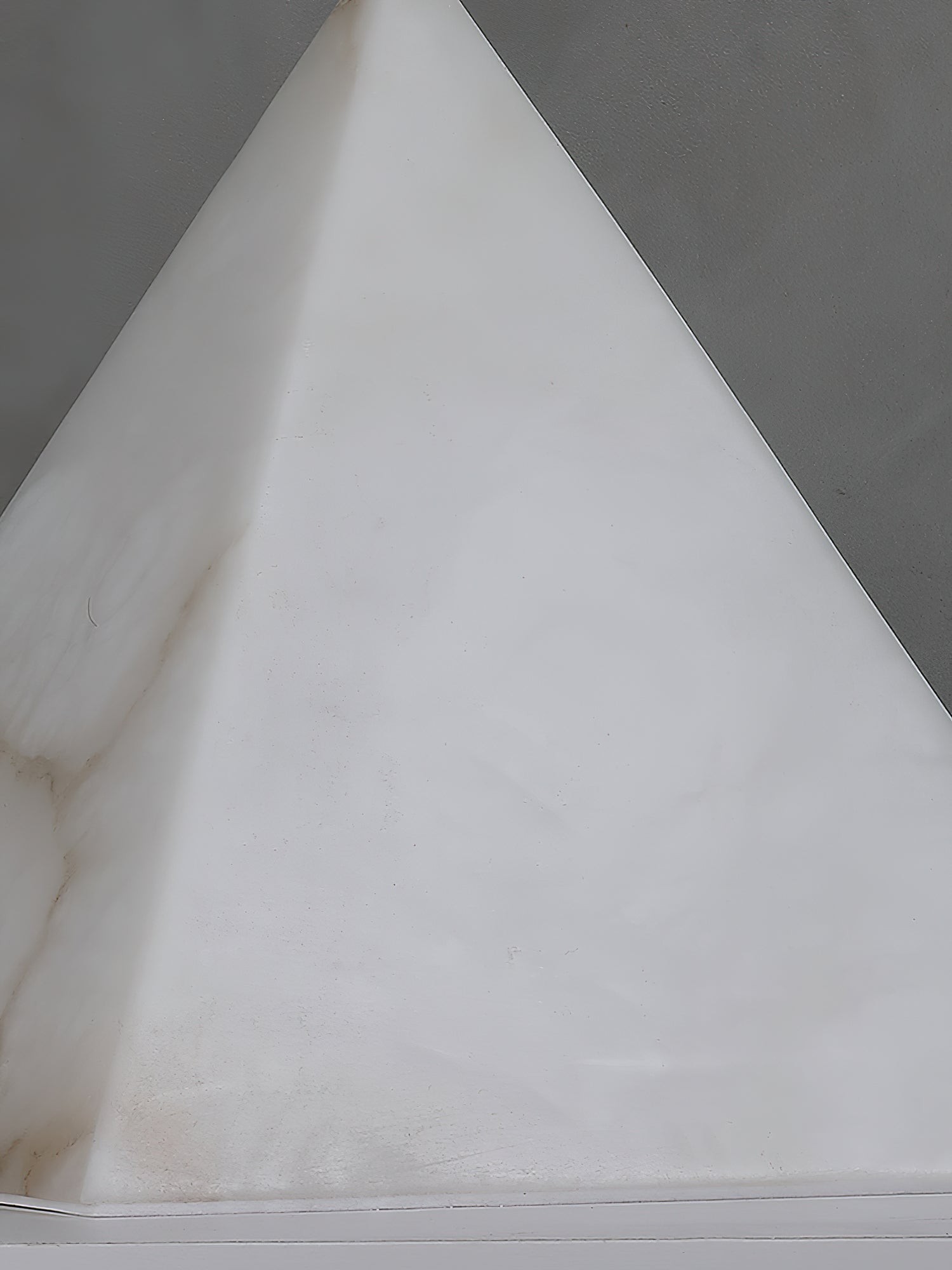 Albasten piramide tafellamp HL2981