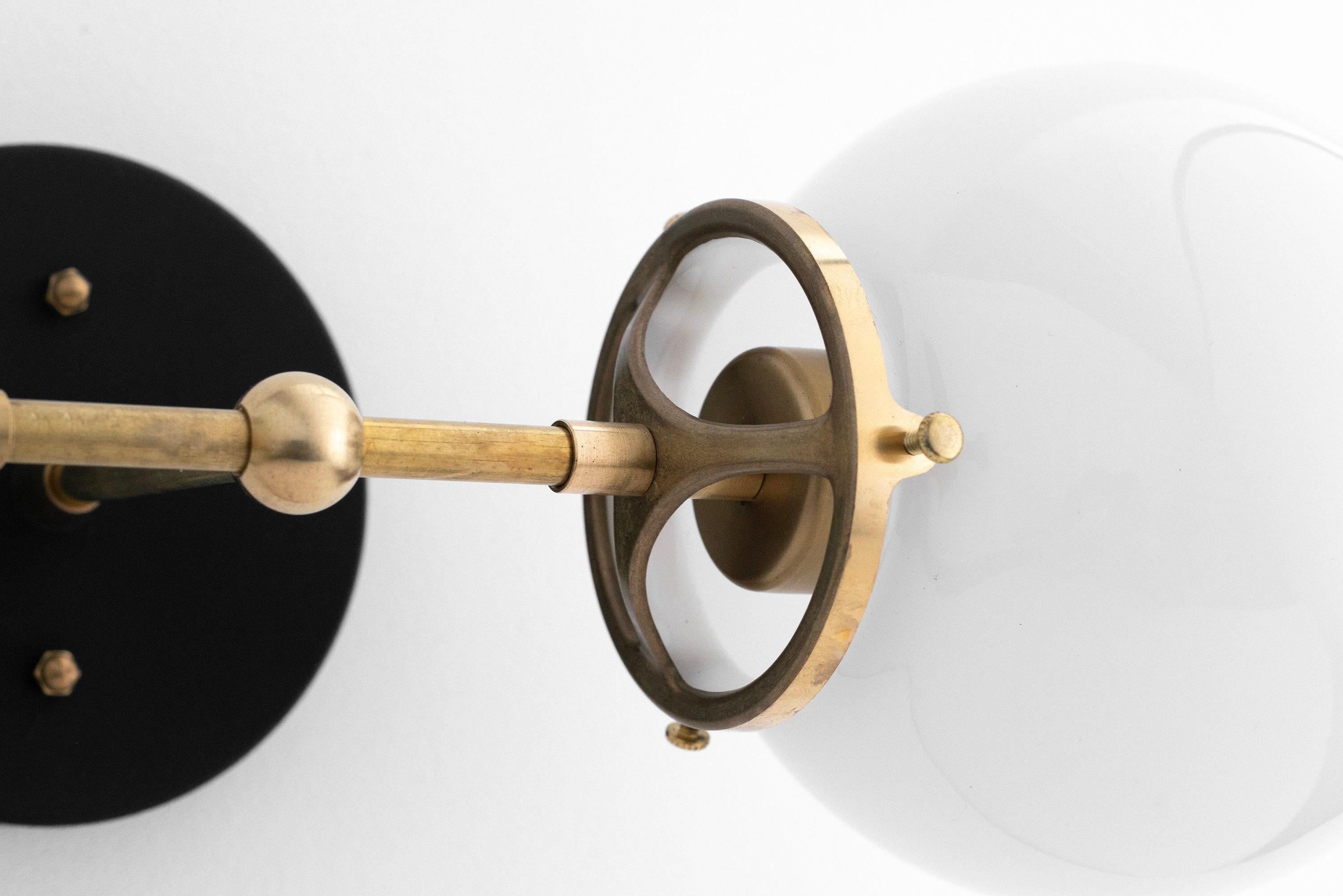 Lumio Globe Art Deco Badkamerlamp - Opaal Globe Badkamerlamp HL1682