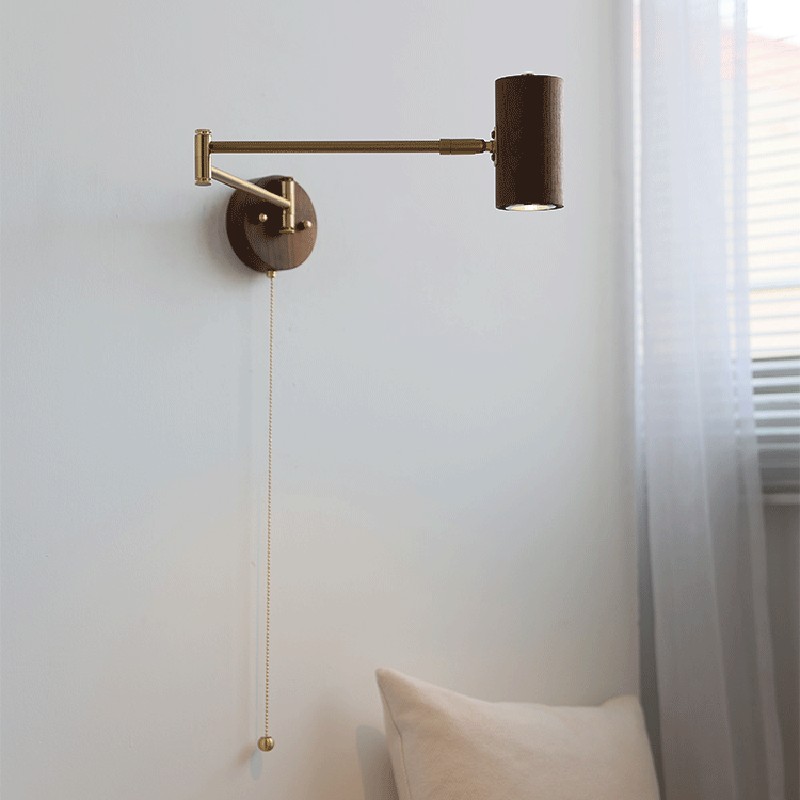 Verstelbare wandlamp met cilindervormige zwenkarm van hout en ijzer HL1085