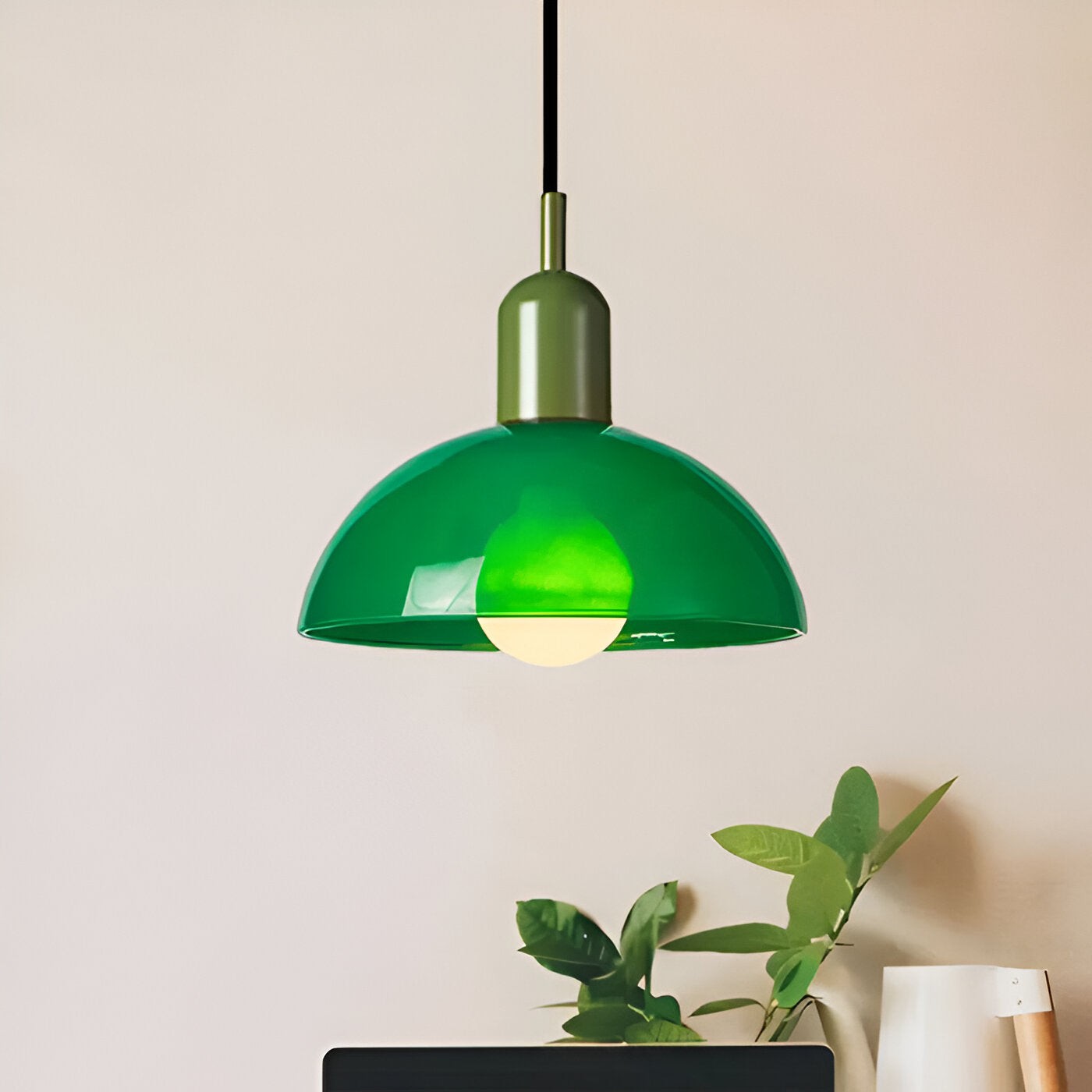 Aurora Nordic kleurrijke komvormige hanglamp HL3369