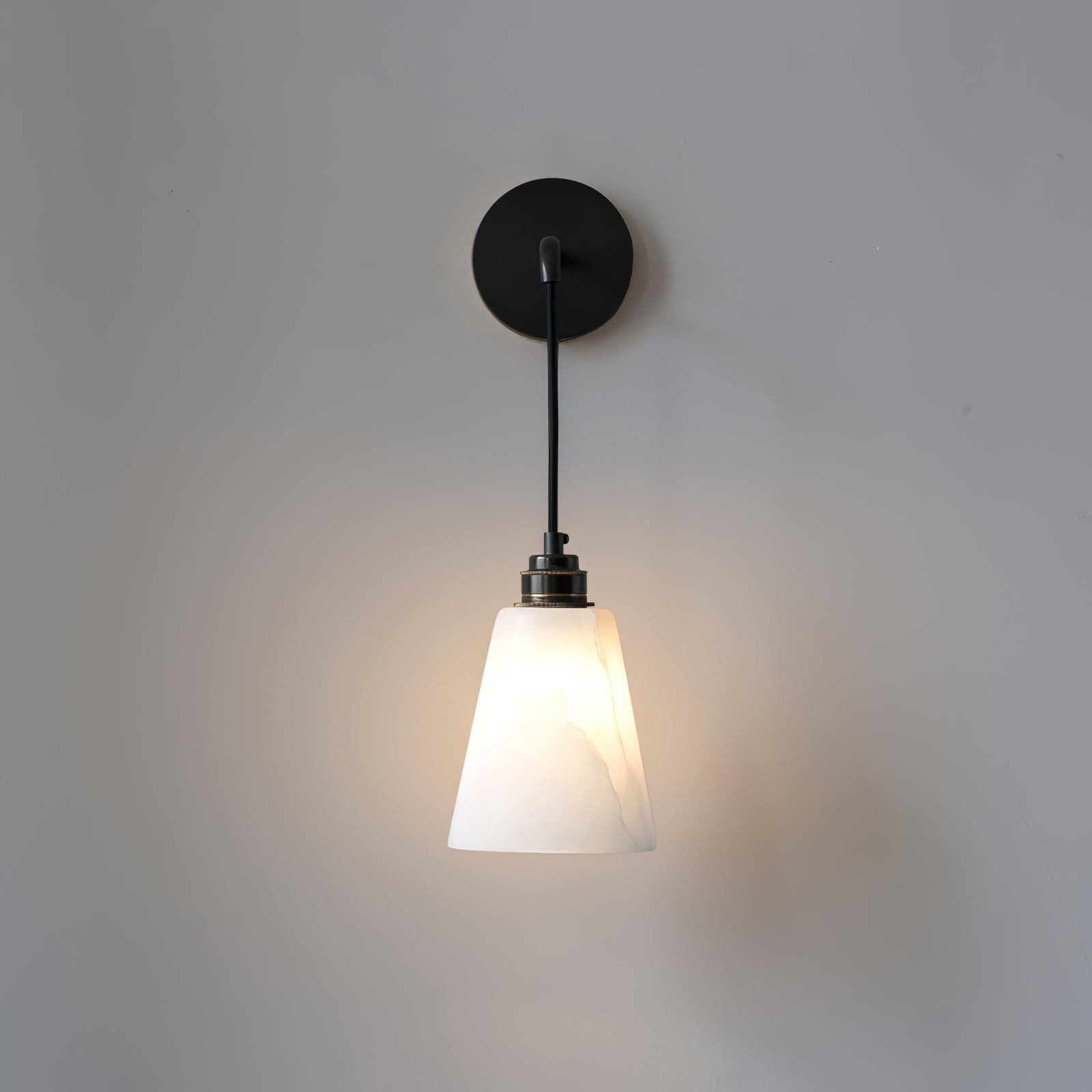 Druppelvormige alabaster wandlamp HL2956