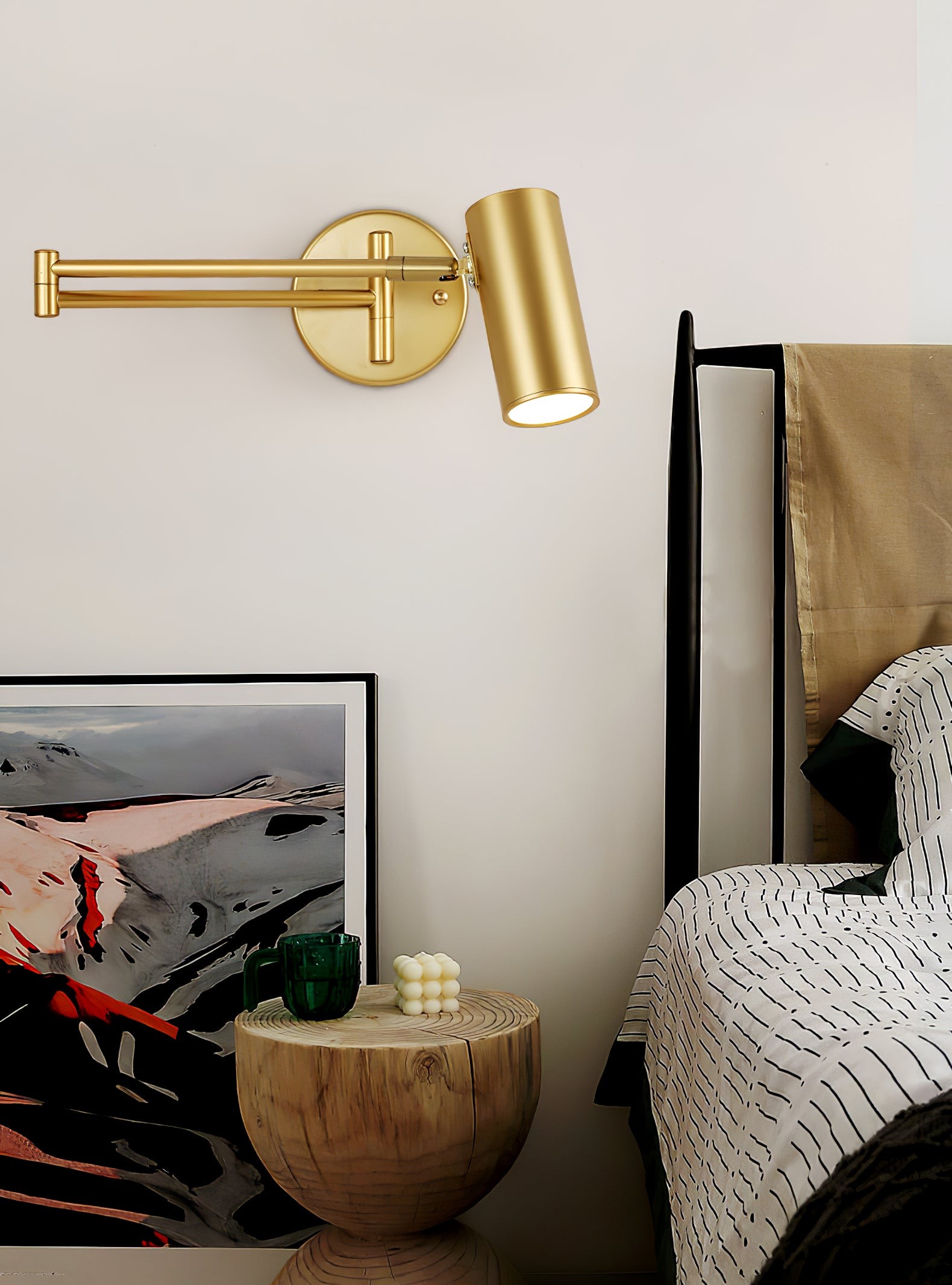 Moderne metalen cilindervormige wandlamp met zwenkarm HL1076