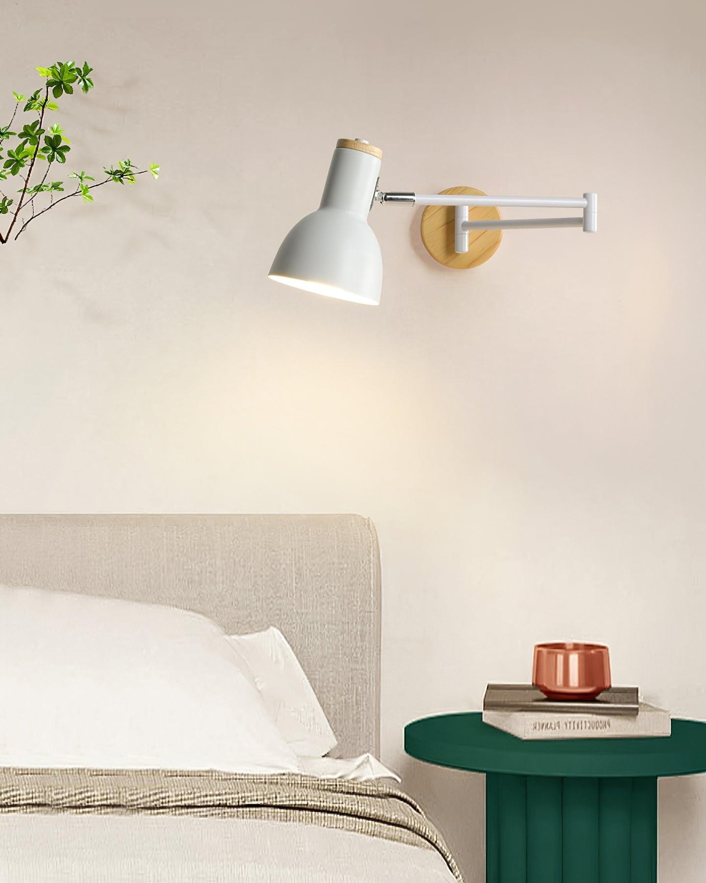 Houten verstelbare wandlamp HL487