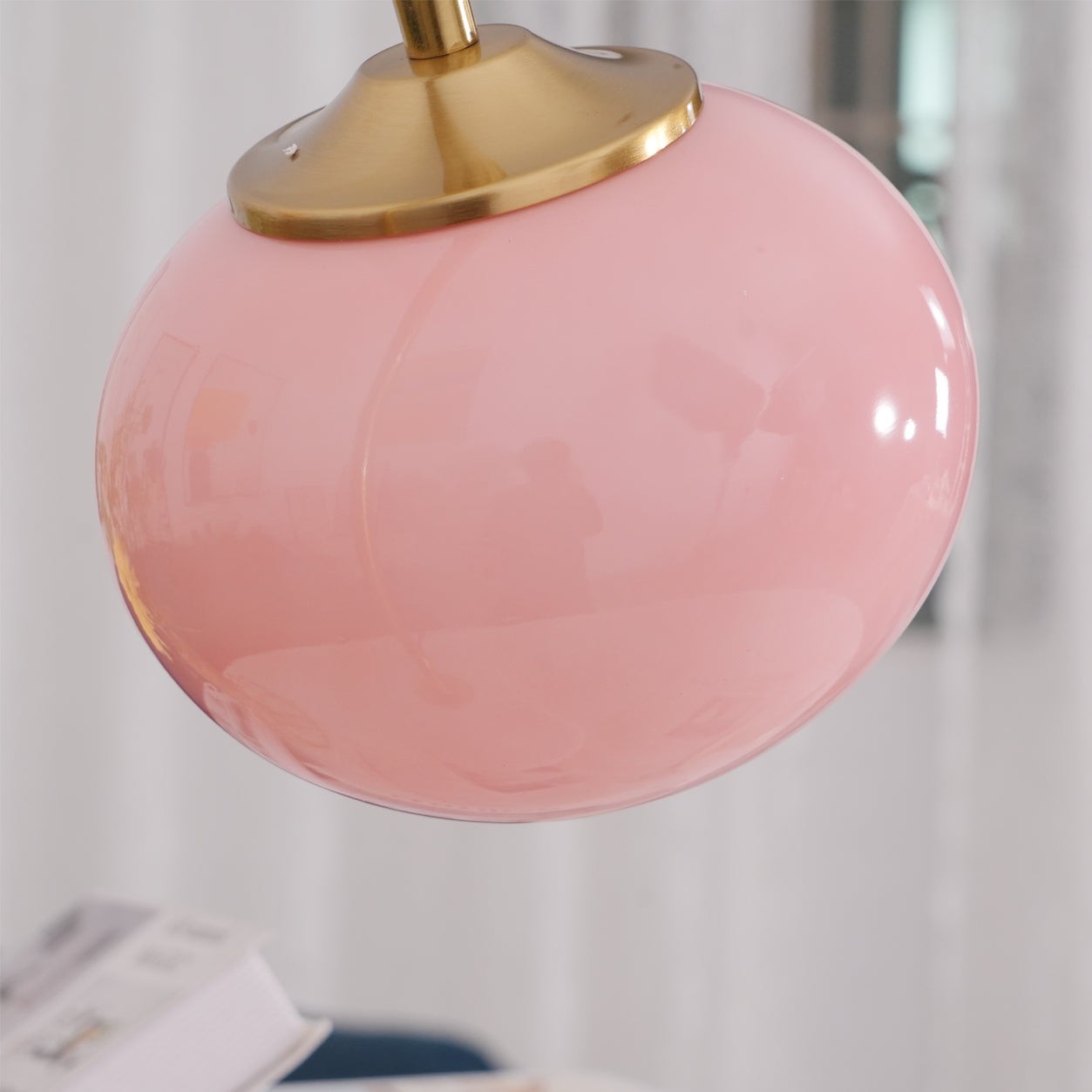 Scandinavische crèmekleurige bal tafellamp voor woonkamer HL597