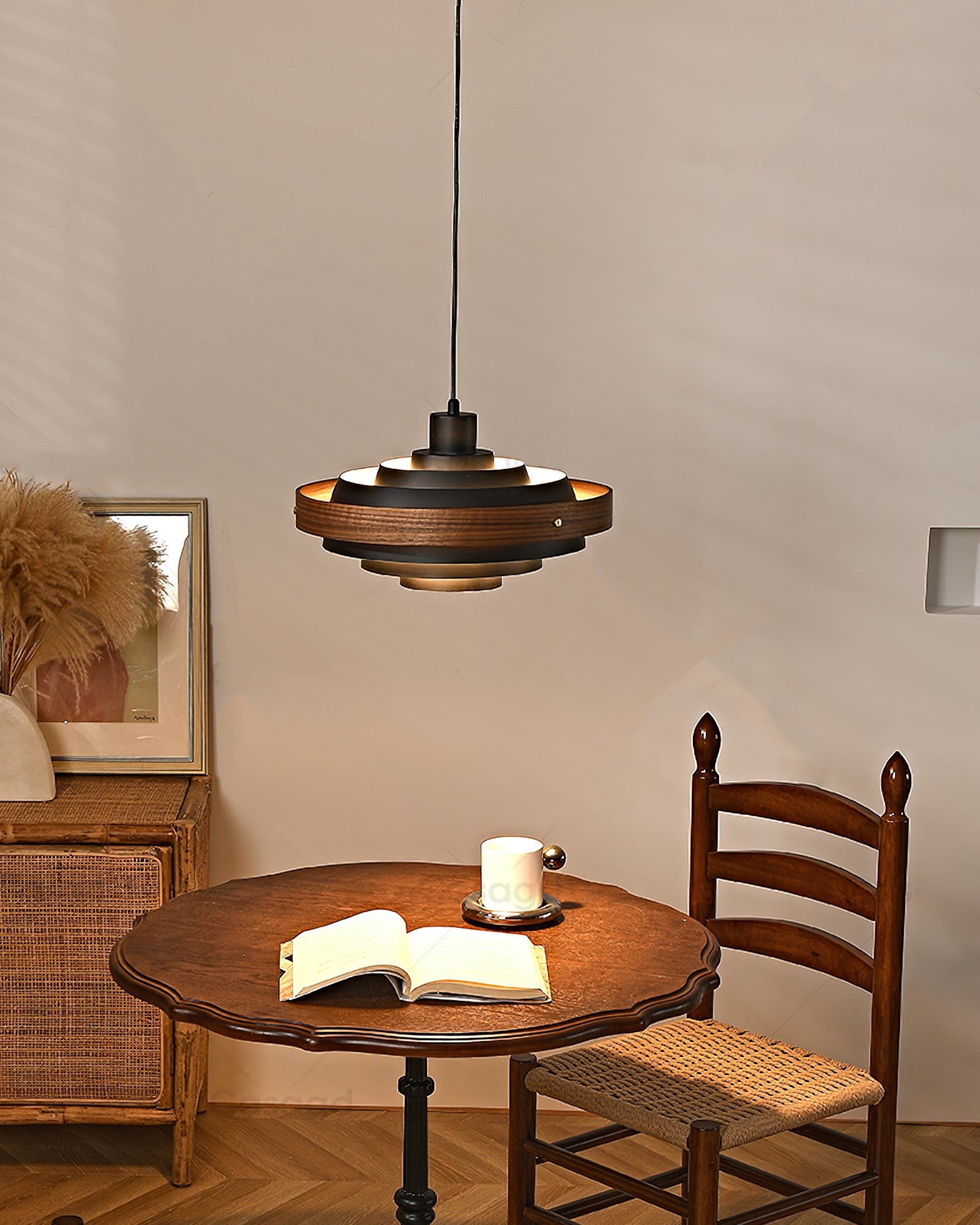 Vintage houten hanglamp met zwenkarm HL1086