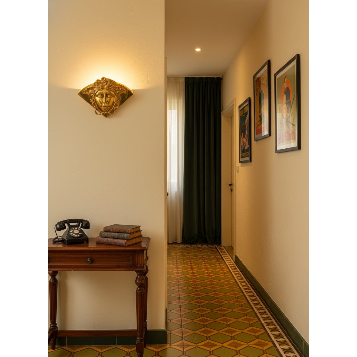 Sfinx messing wandlamp HL3297