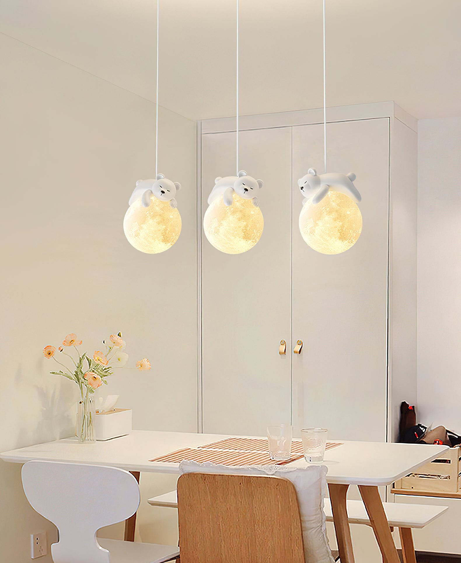 Crèmekleurige hanglamp met dierenmotief HL1189