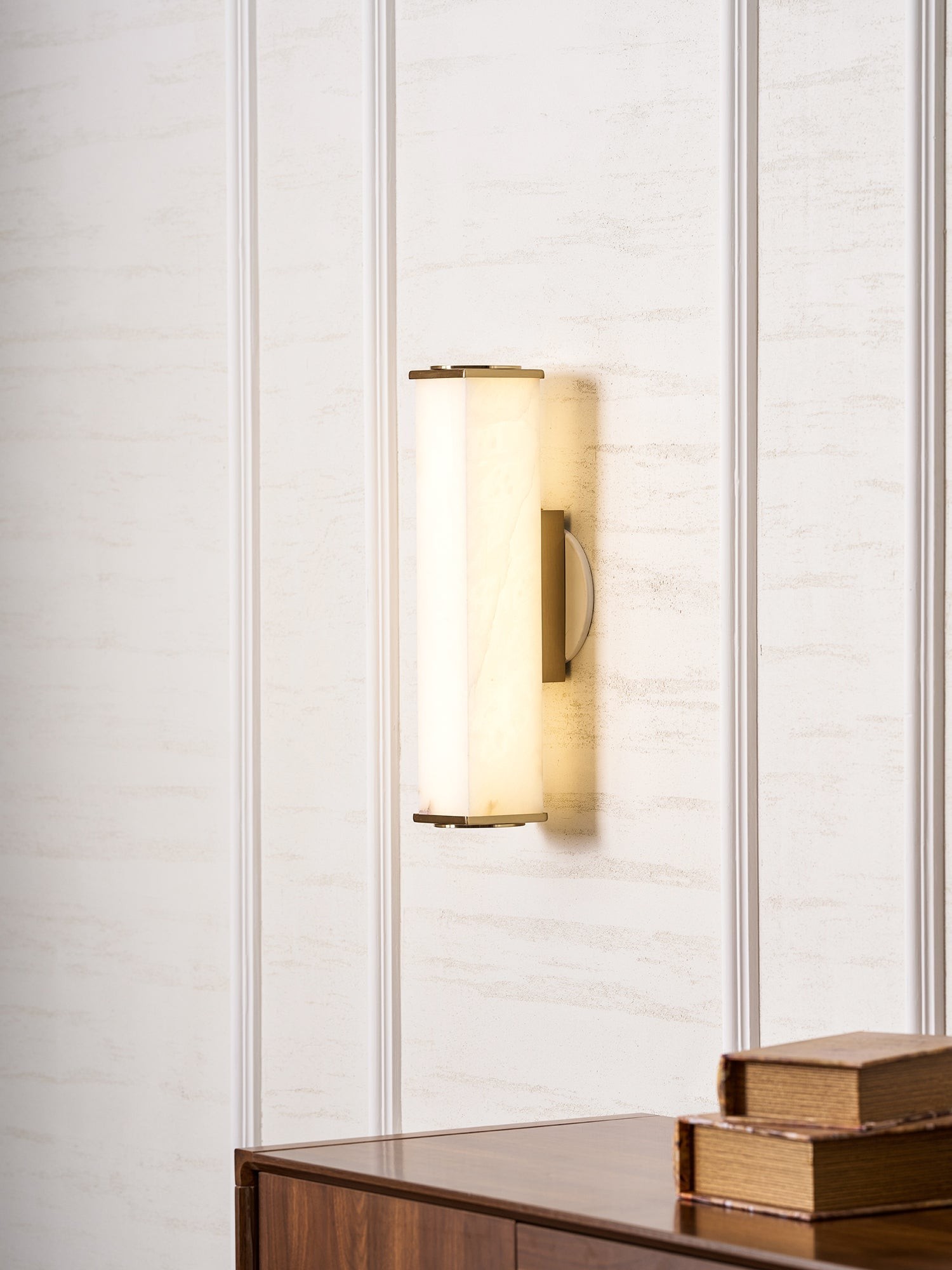 Kubusvormige albasten wandlamp HL2951
