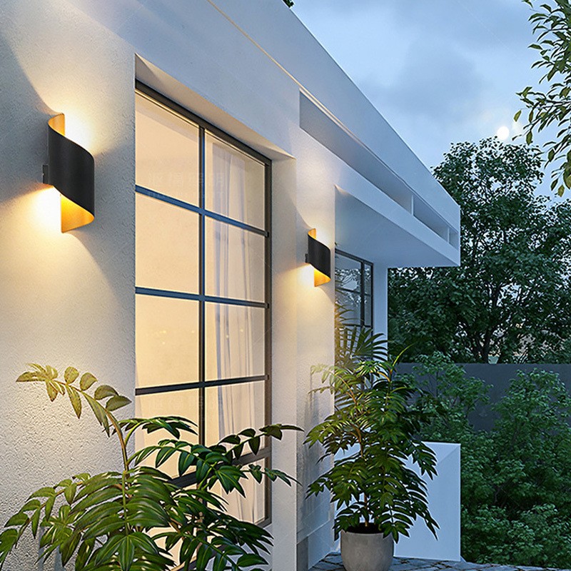 Moderne Curl Twisted LED Wandlamp HL698