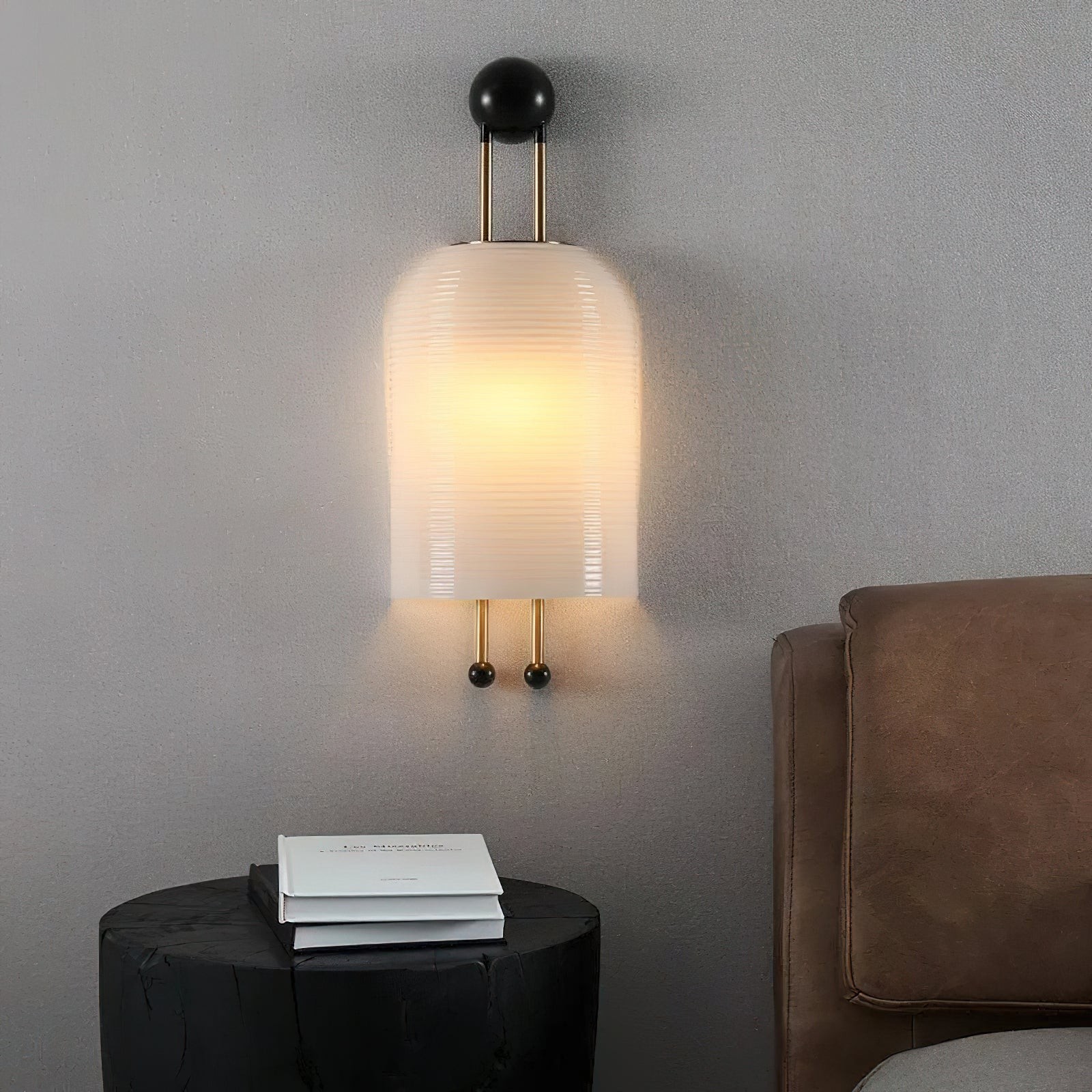 Wandlamp met glazen lantaarn HL3031